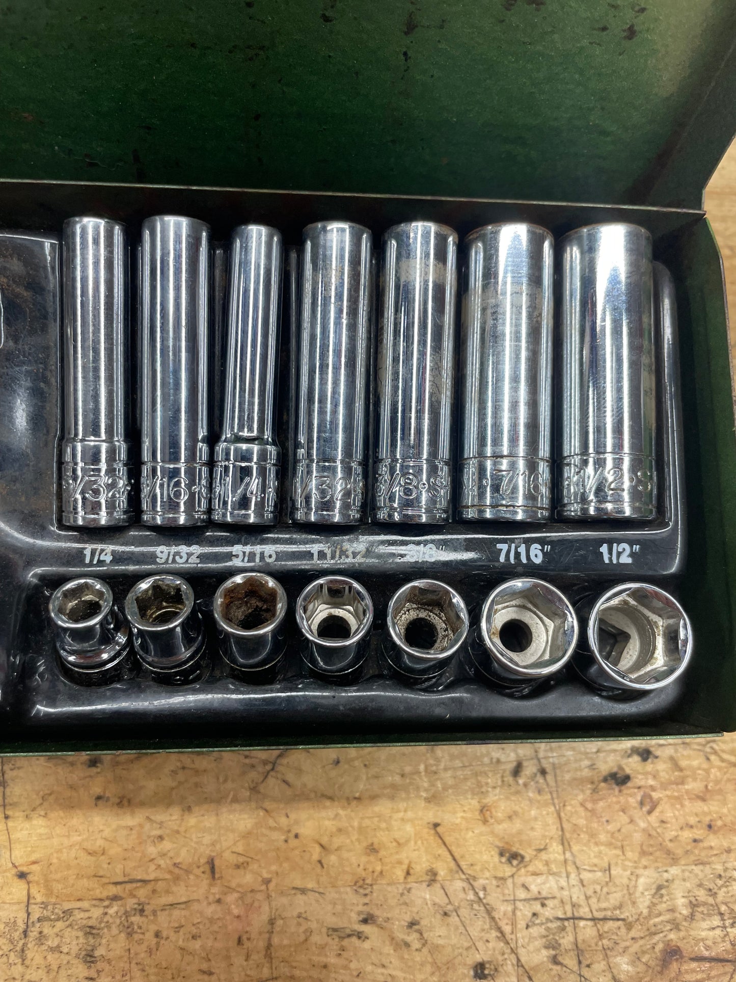 SK 1/4” Socket And Ratchet Set SAE/Metric USA