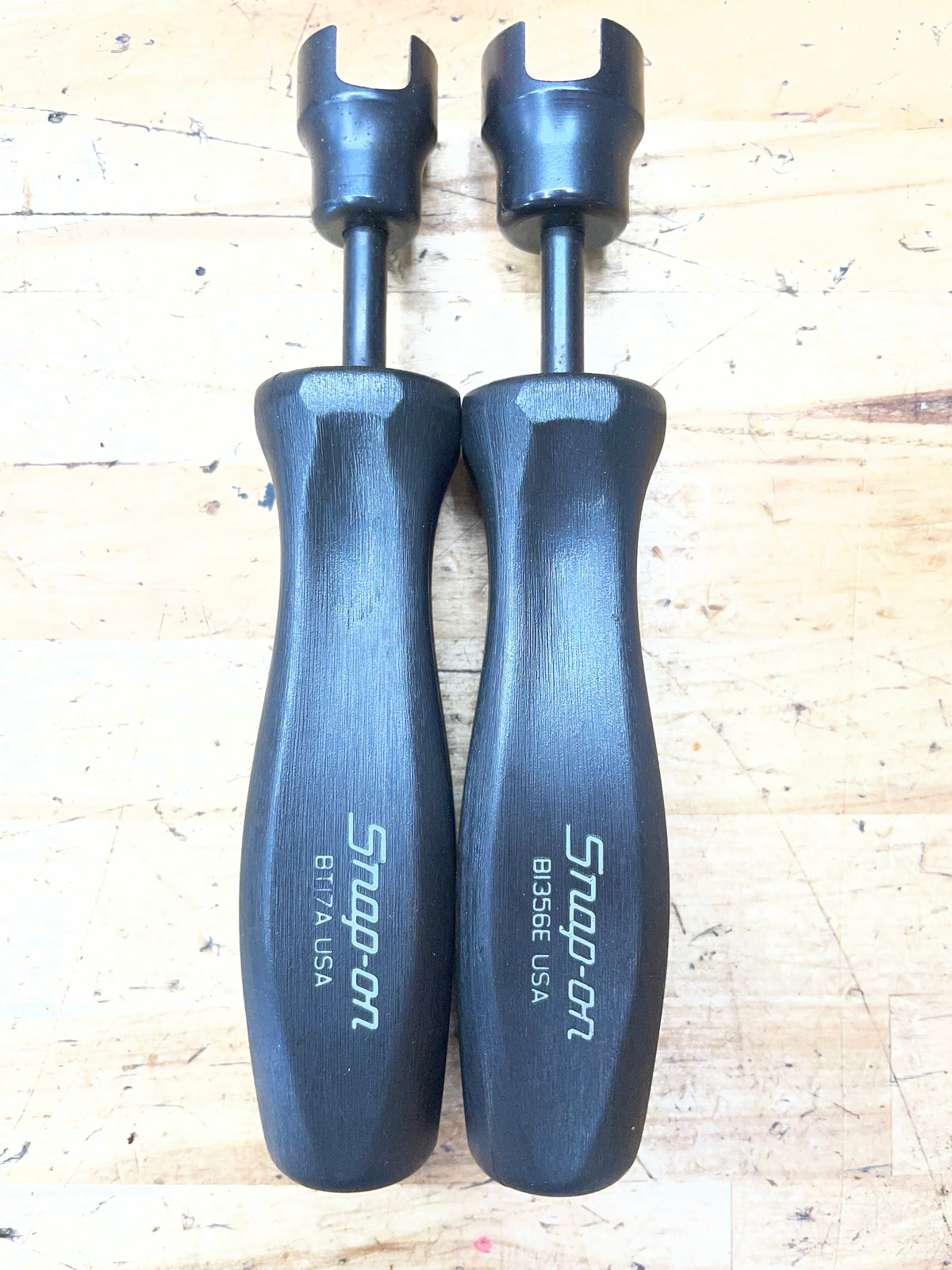 Snap On Drum Brake Spring Tool Set USA B1356E & BT17A