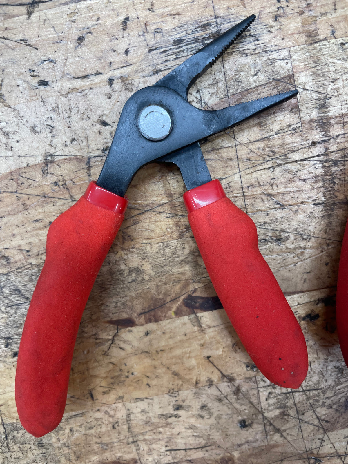 EZ Red 3pc Right Angle Pistol Grip Kiwi Pliers