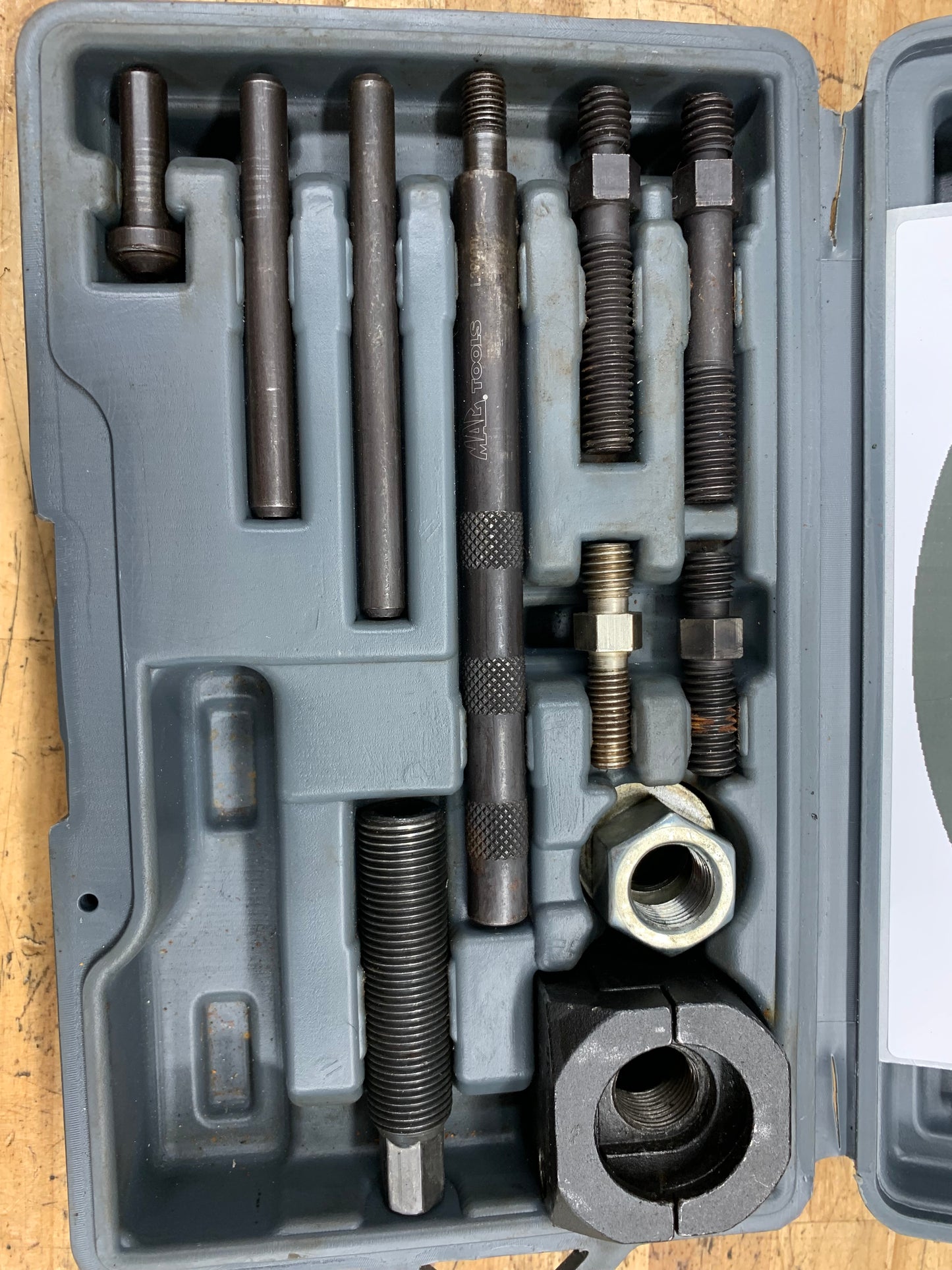 Mac Tools "No Slip" Pulley Puller/Installer Set L39000