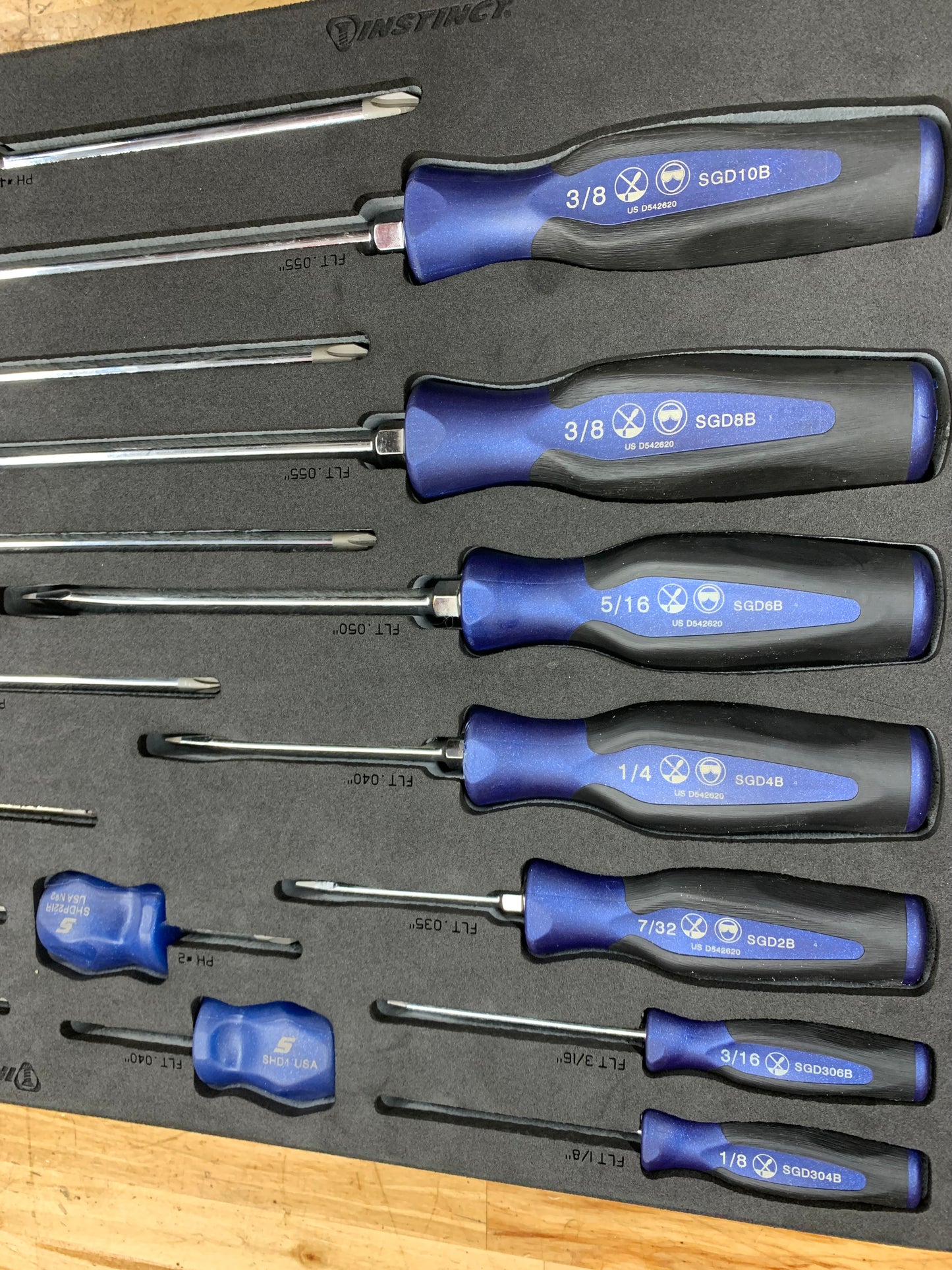 Snap On 16pc Foam Screwdriver Set  POWER BLUE SGDX160BFMB USA
