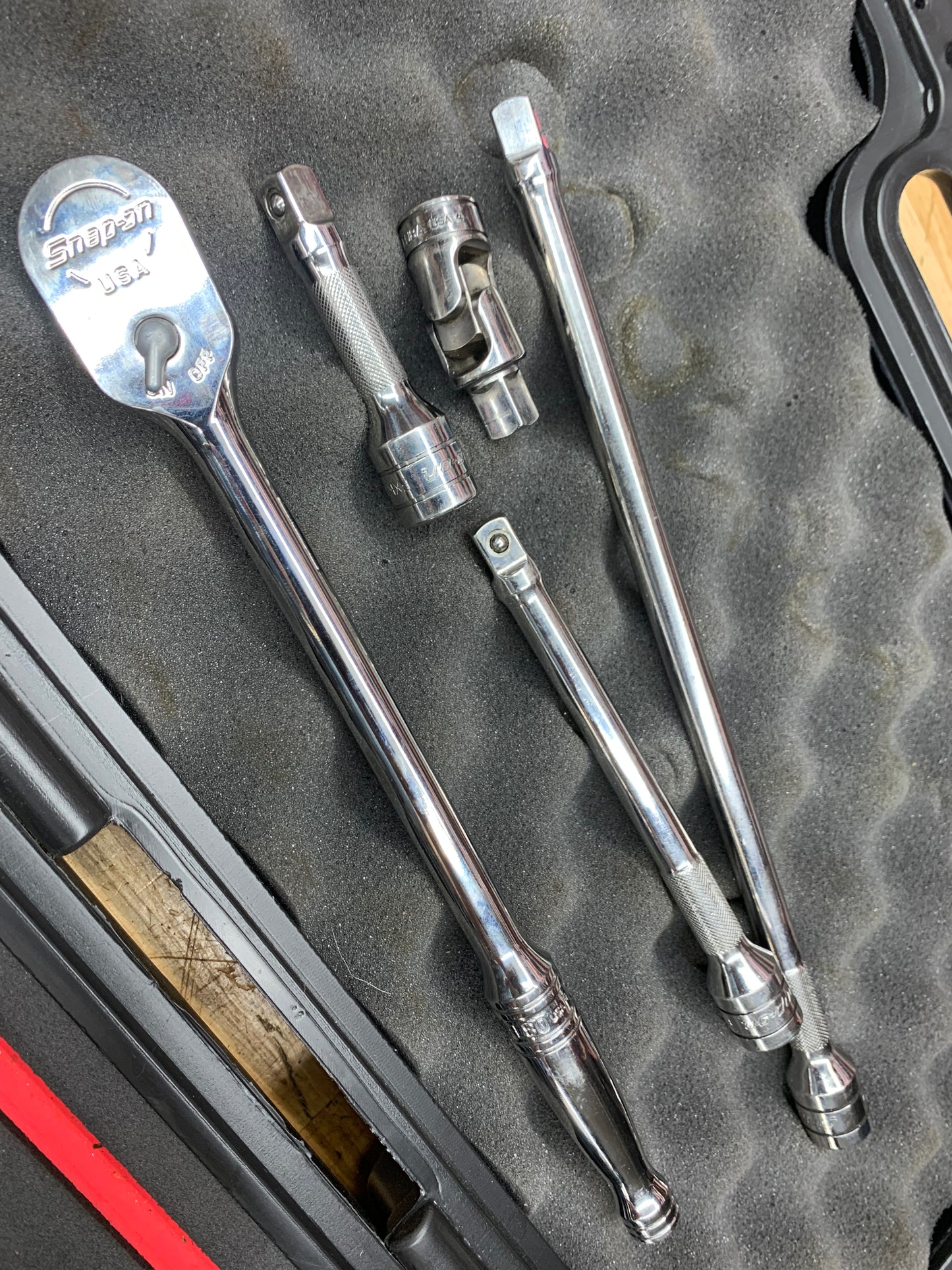 Snap On 3/8" Metric And SAE, MASTER SOCKET FOAM Ratchet Service Set FMGSS06B USA