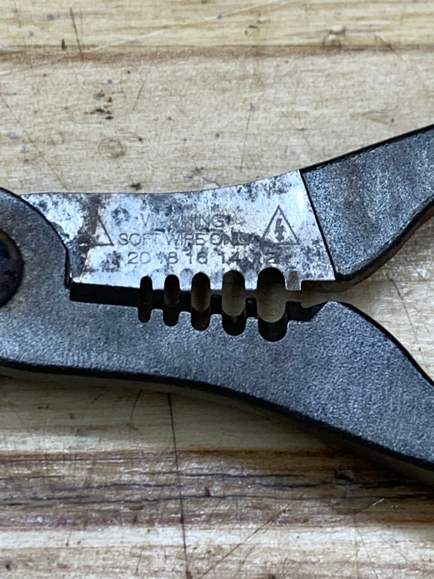 Mac Tools Stripping Crimping Pliers WSC70