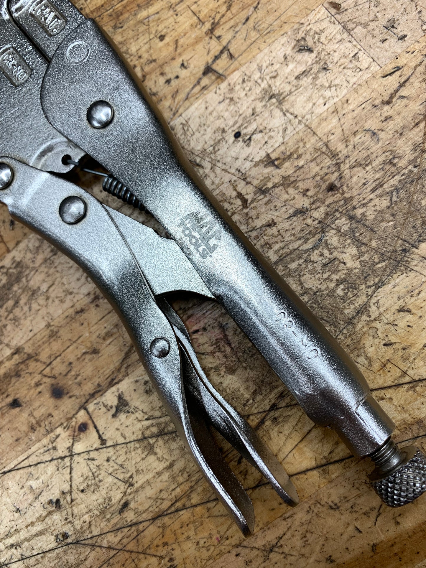 Mac Tools Parrot Nose Locking Pliers 9” PARP9