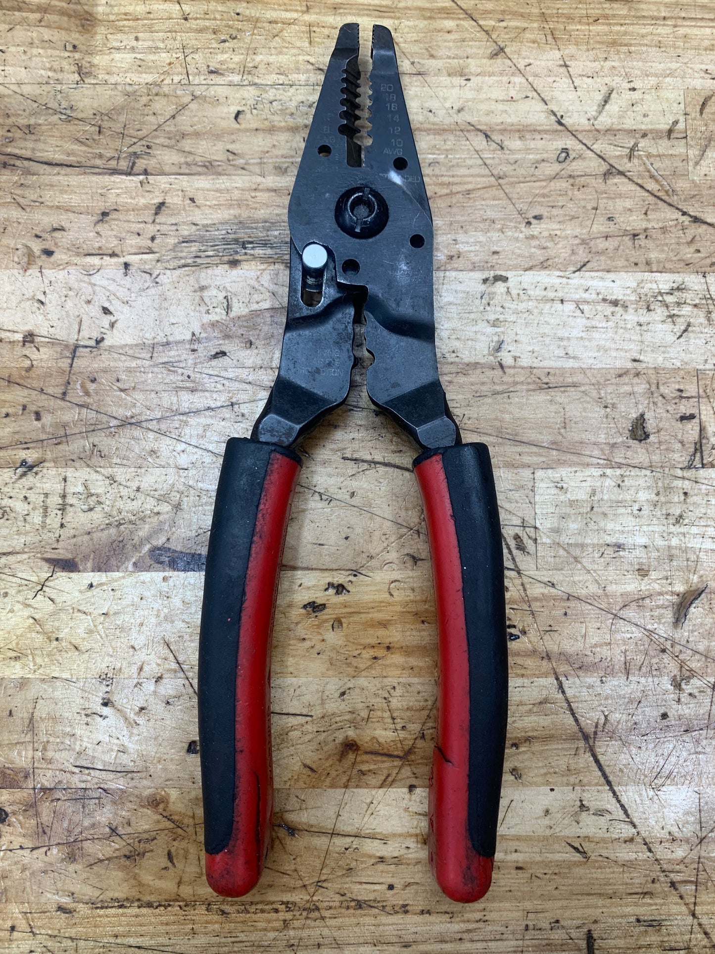 Snap On Crimping Stripping Pliers PWCS9