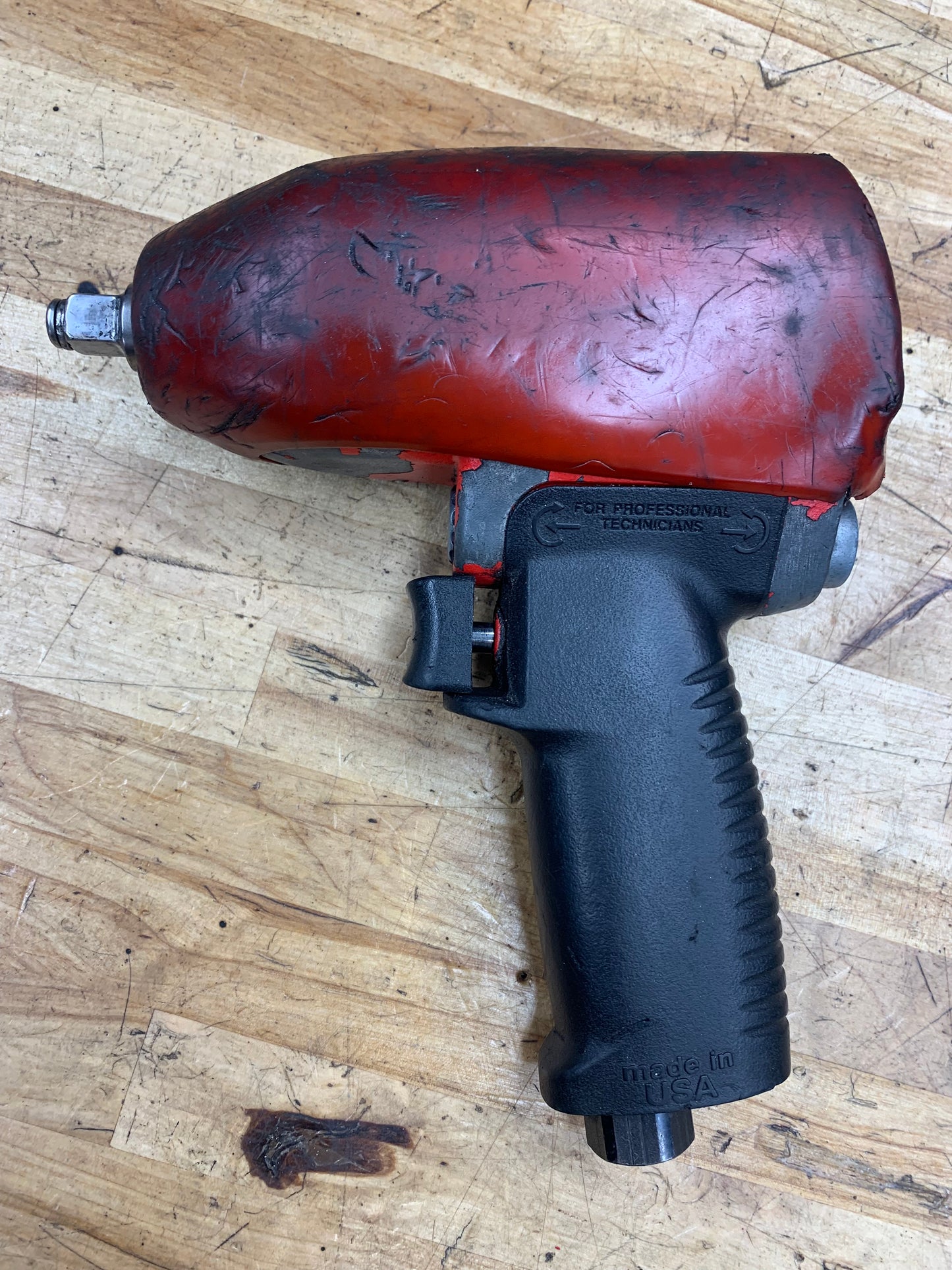 Snap On 3/8” Air Impact Wrench MG31