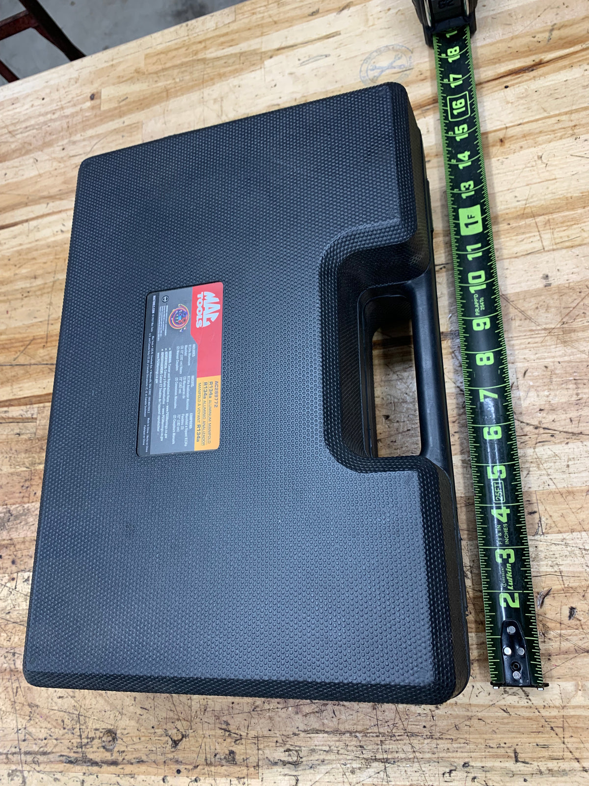 Mac R134A Refrigerant Manifold Gauge Set AC289773