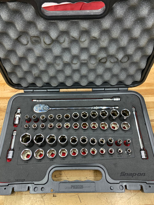Snap On 3/8" Metric And SAE, MASTER SOCKET FOAM Ratchet Service Set FMGSS06B USA