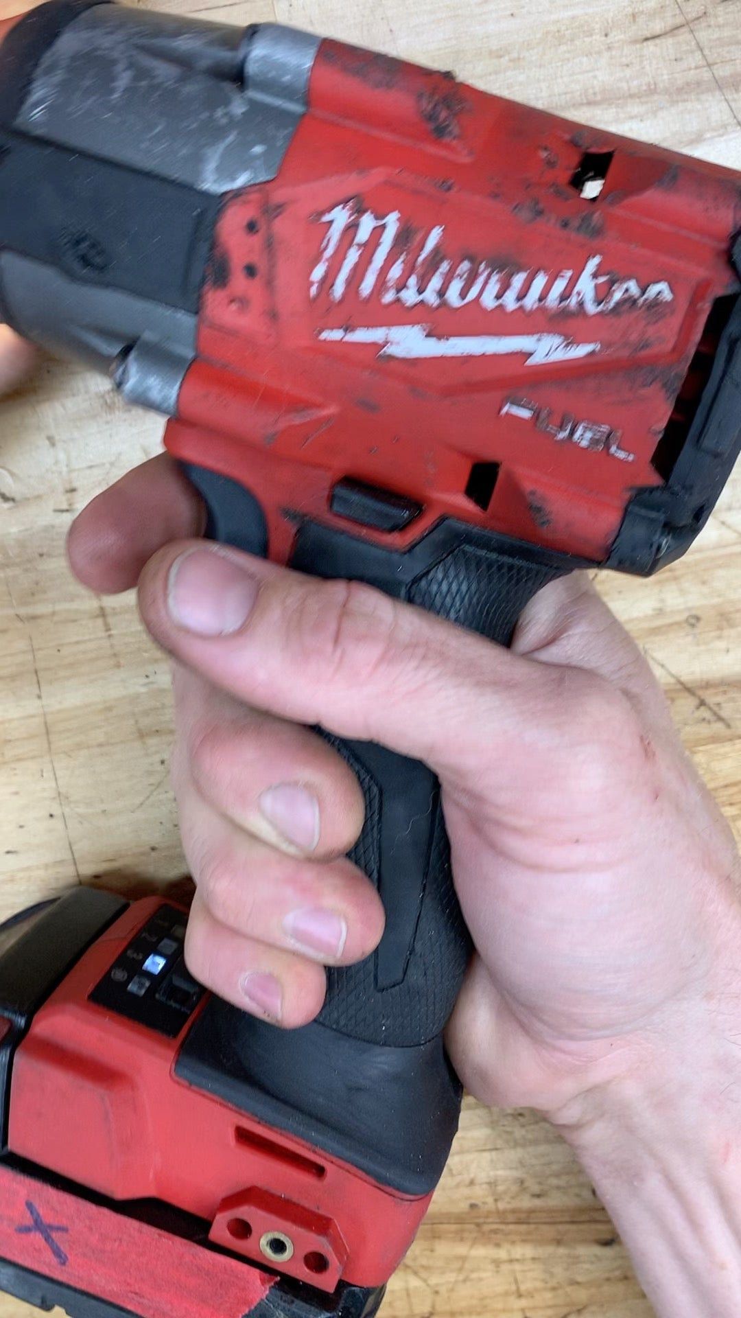 Milwaukee FUEL 3/8" 18V Mid Torque Impact Wrench 2960-20