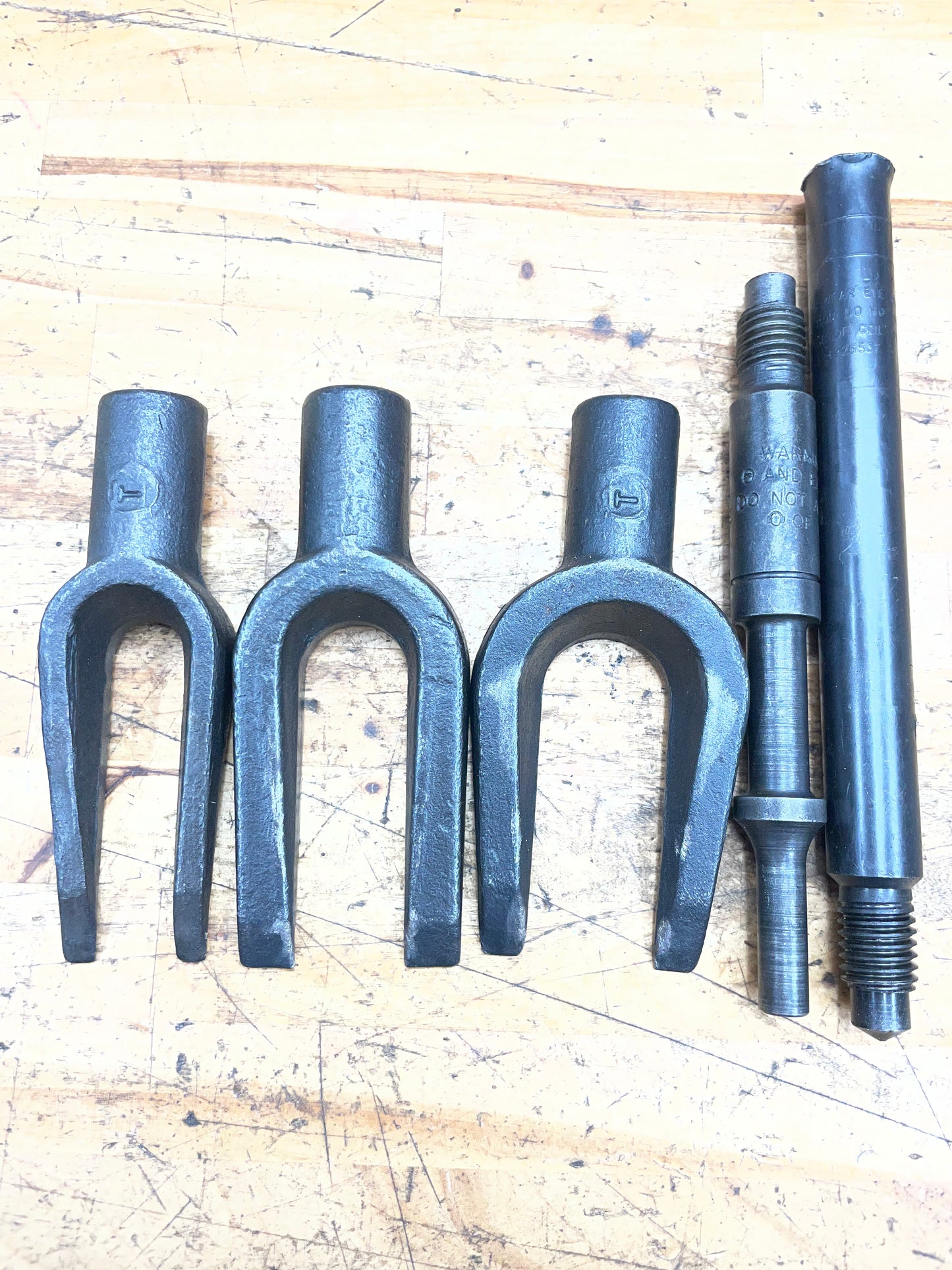 Mac Tools Pickle Fork Set For Striking and Air Hammer Adapter PFK4150