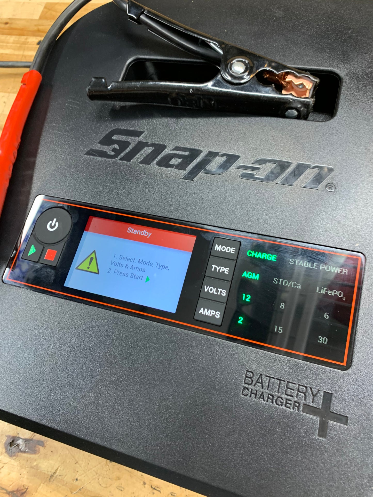 Snap On Smart Battery Charger EEBC30A12V