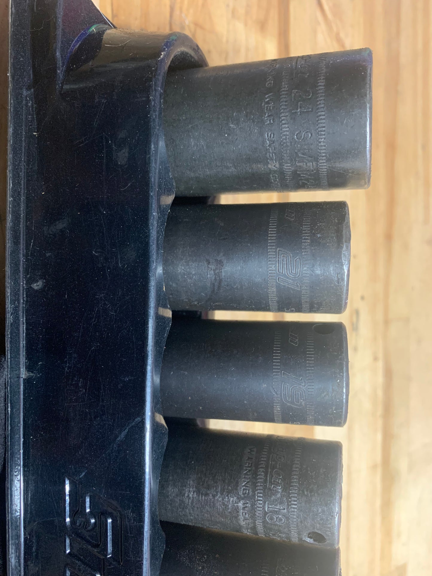 Snap On 14pc 3/8" Deep Impact Metric socket set 214SIMFMYA