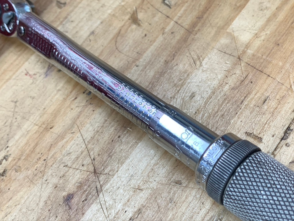 Snap on Vintage 3/8" torque wrench 30-200 in. lb. QJR217B