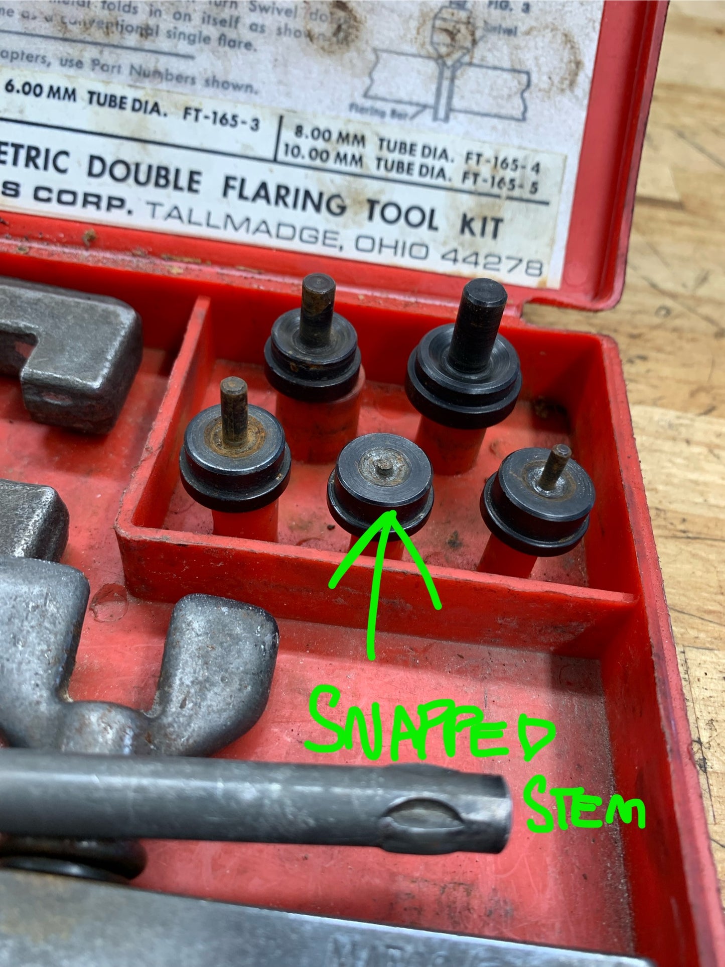 Matco Metric Double Flaring Tool Kit USA FT-165