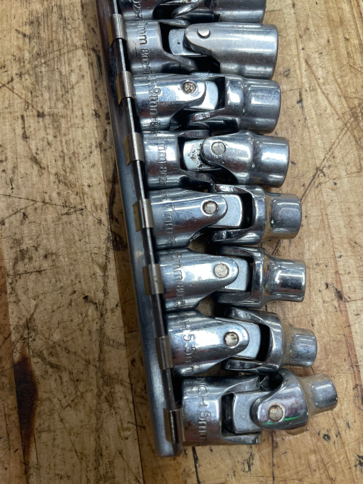 Gearwrench 1/4" Metric Universal Swivel Socket Set 12pc 5-15mm 80311