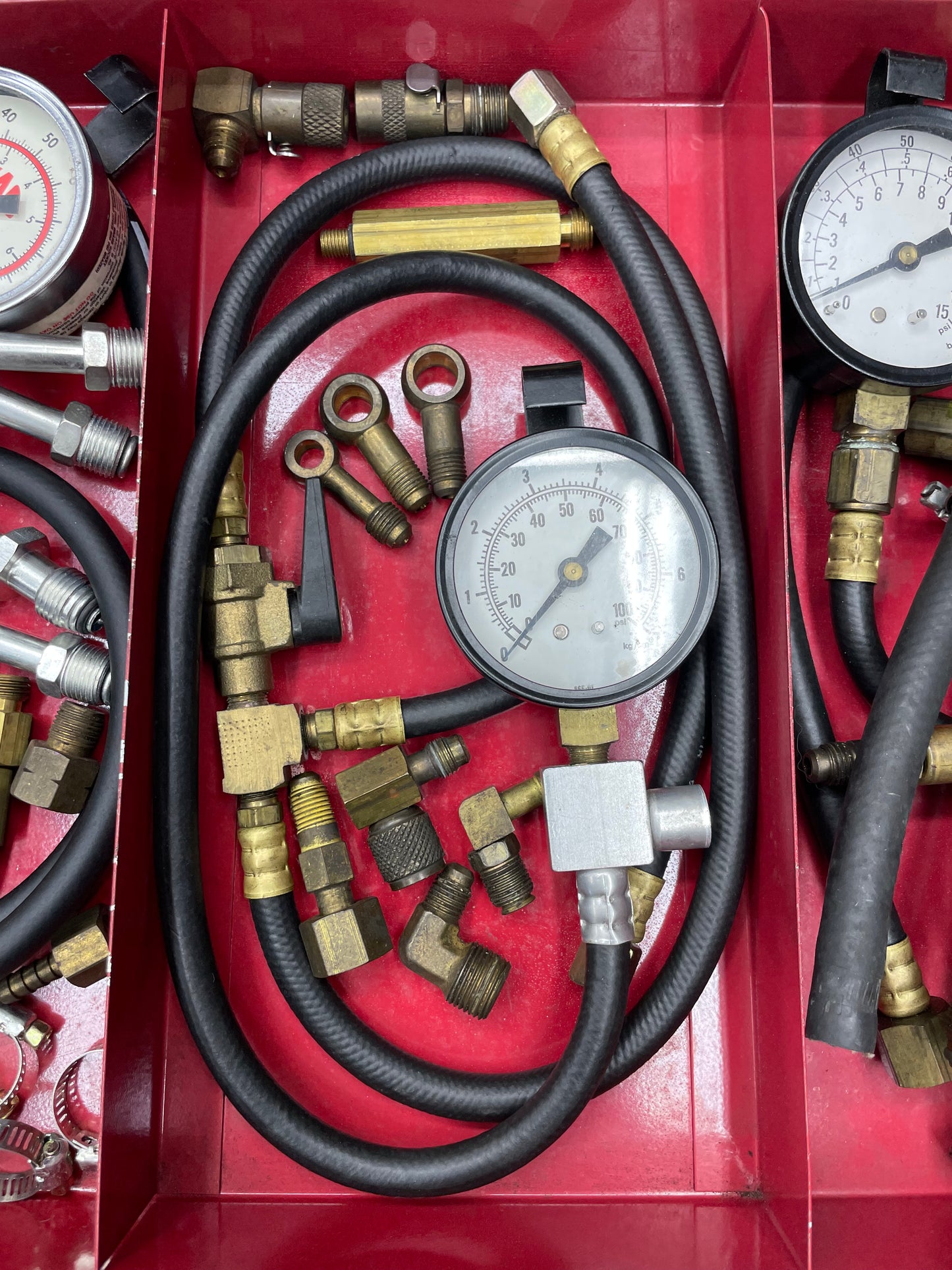 Mac Tools Master Fuel  Pressure Gauge Test Kit  FIT343MD
