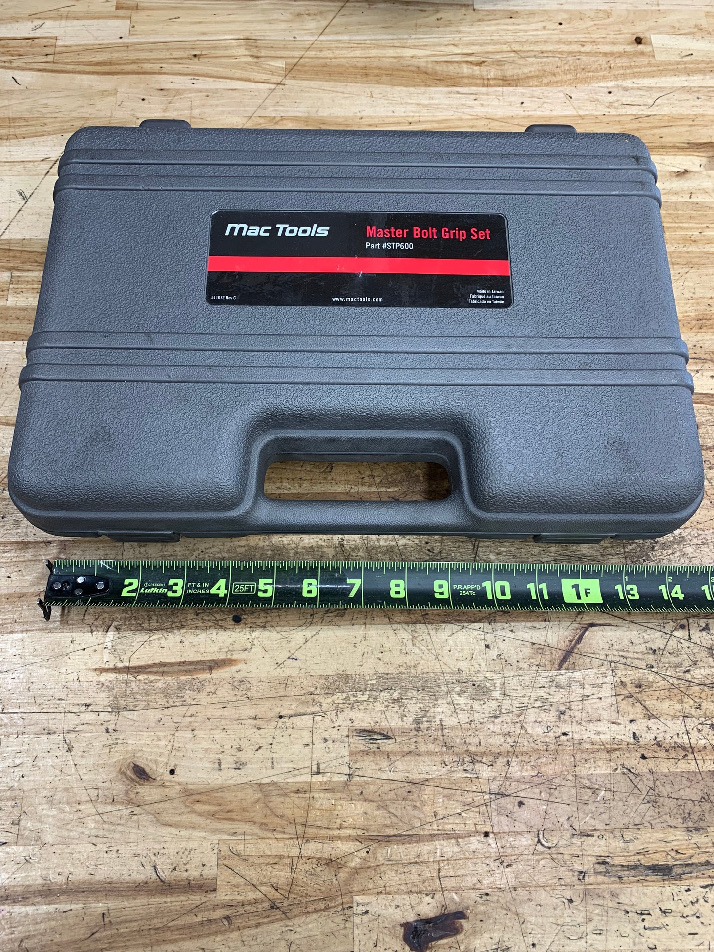 Mac Deluxe Master Bolt Grip Puller Kit LIKE NEW STP600