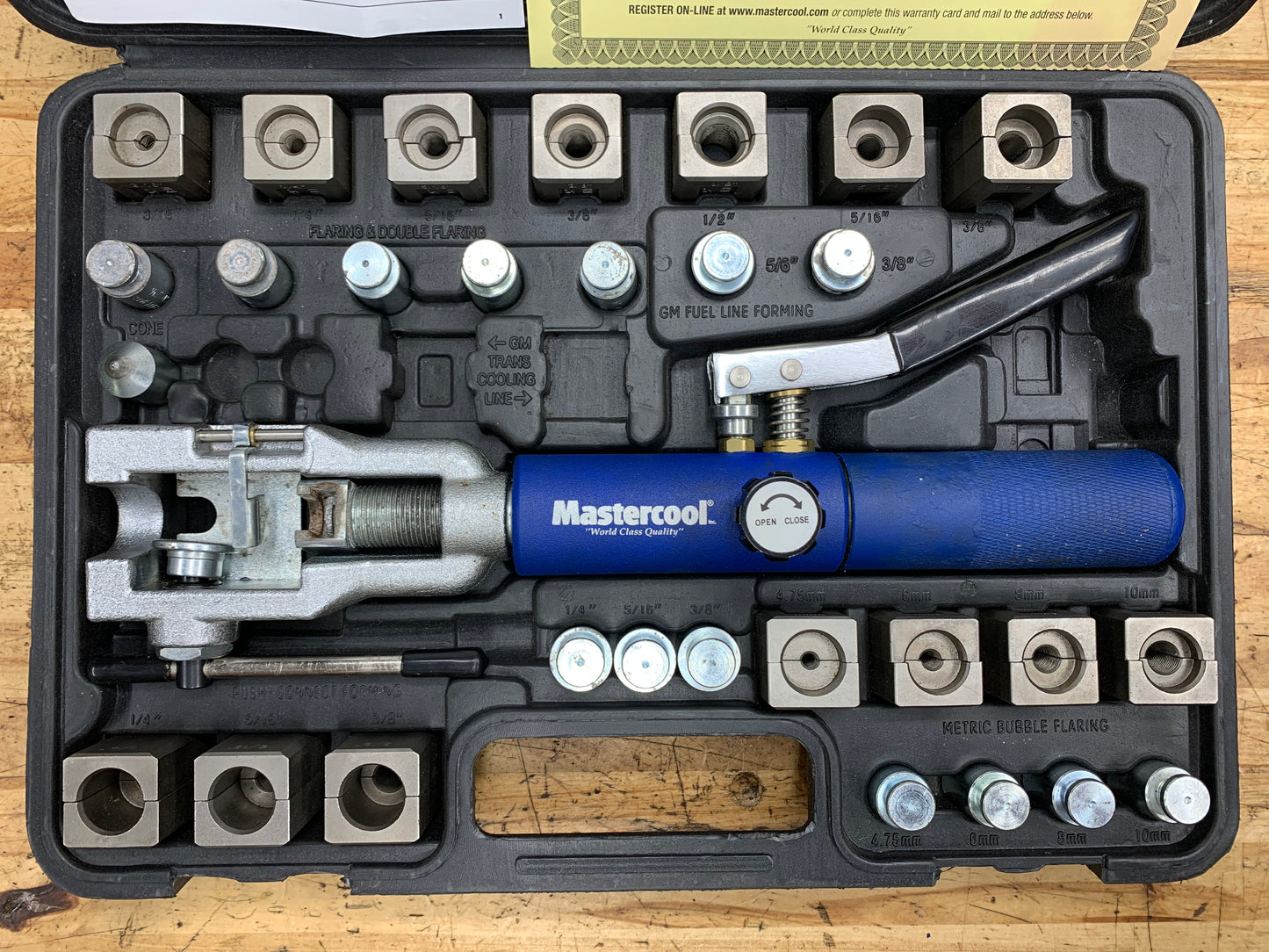 Mastercool Universal Hydraulic Flaring Tool Set 72475