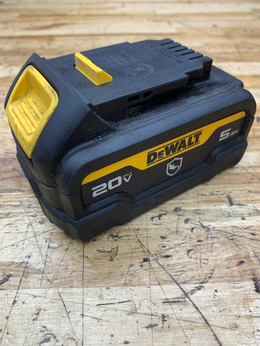 Dewalt 20V Oil Resistant 5aH Battery Pack DCB205G