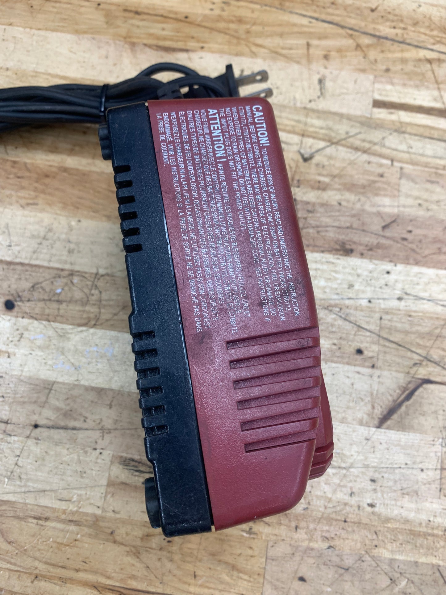 Snap On 14.4v Battery Charger CTC772