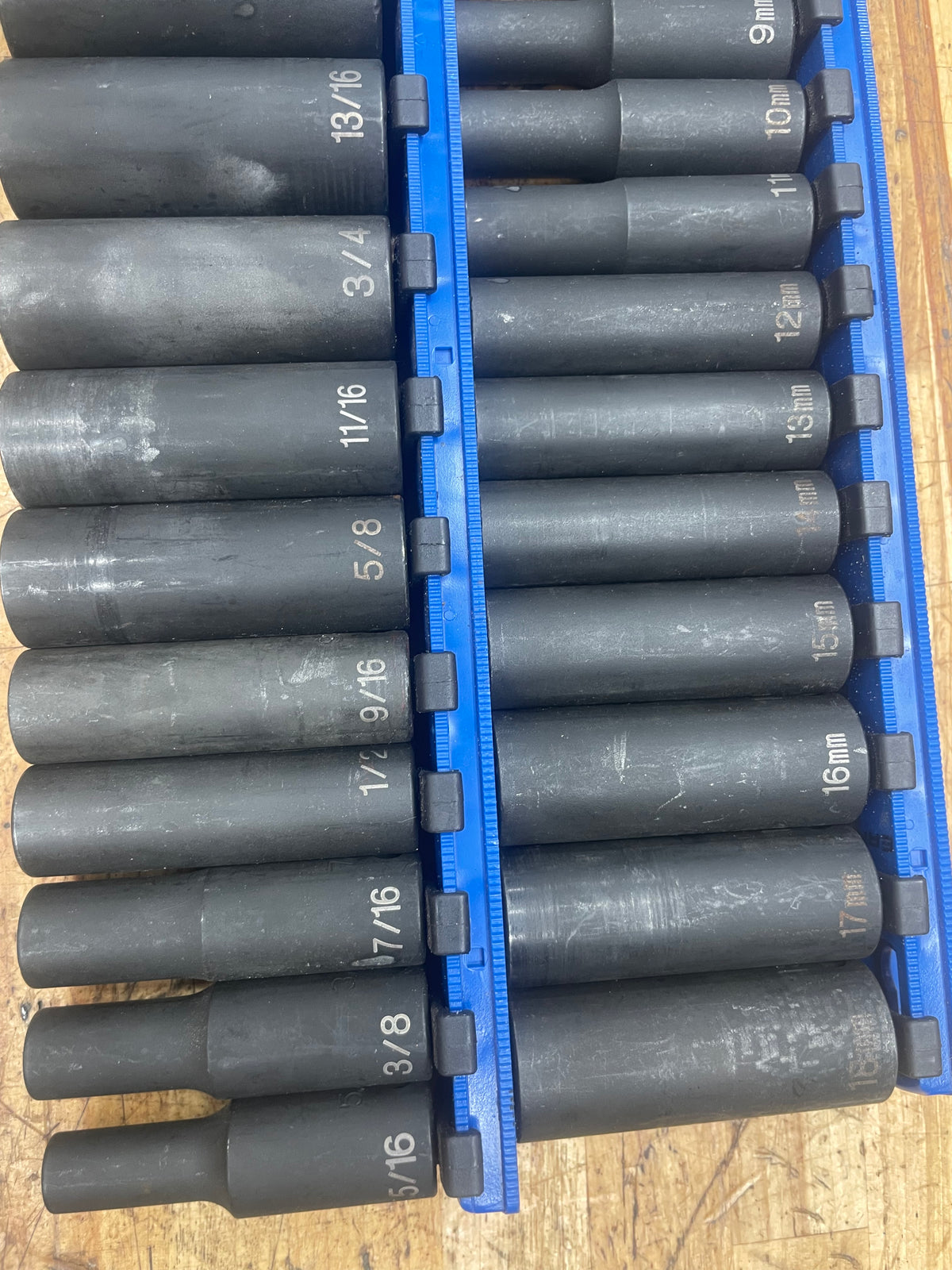GP Grey Pneumatic 3/8” SAE & Metric Deep Impact Sockets 24pc 7-18mm & 5/16”-1”