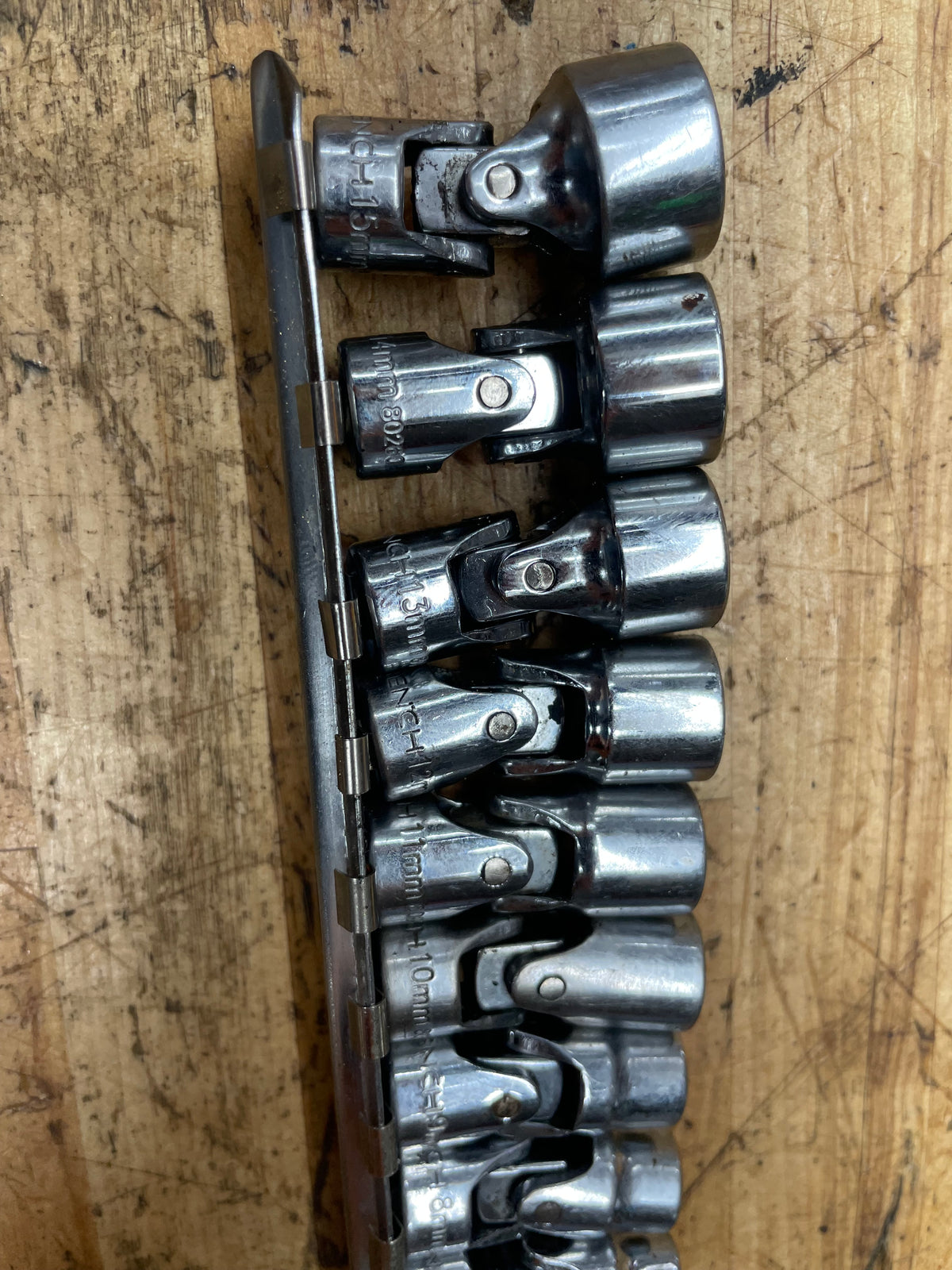 Gearwrench 1/4" Metric Universal Swivel Socket Set 12pc 5-15mm 80311
