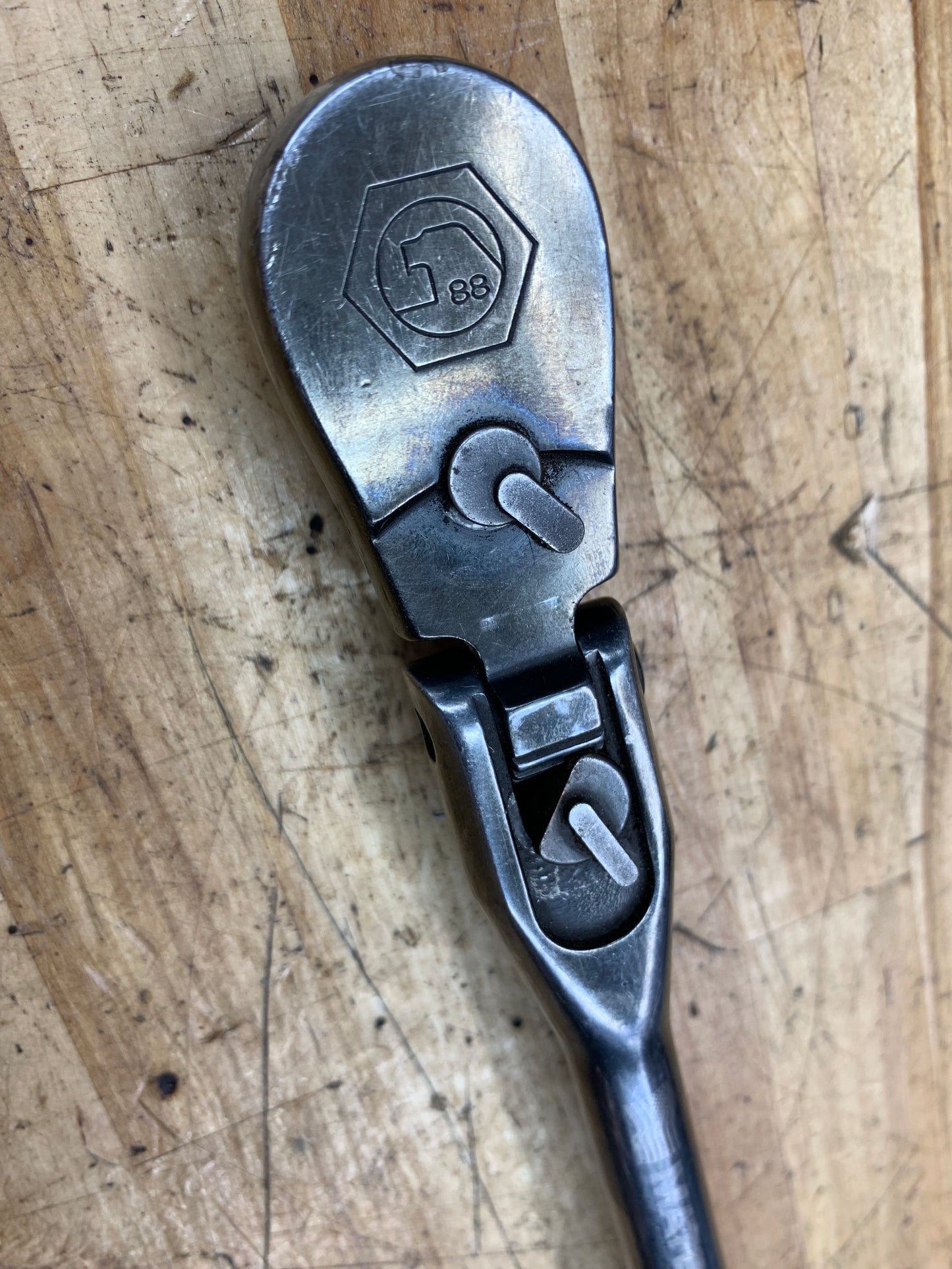 Matco 3/8" Locking Flex Head Ratchet 88 Fine Tooth Orange BFR128BLFM USA