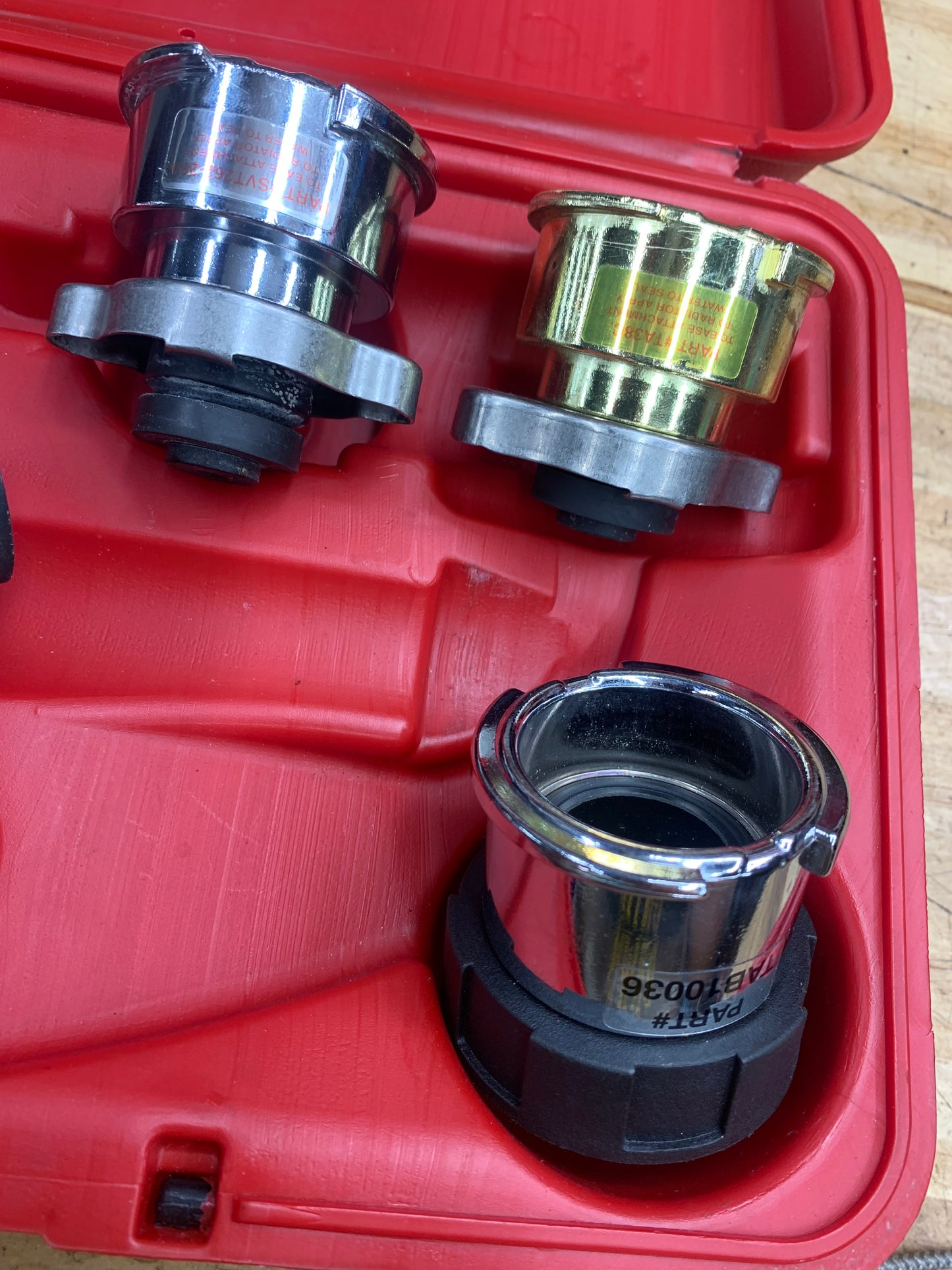 Snap On Cooling System Tester SVTS262C