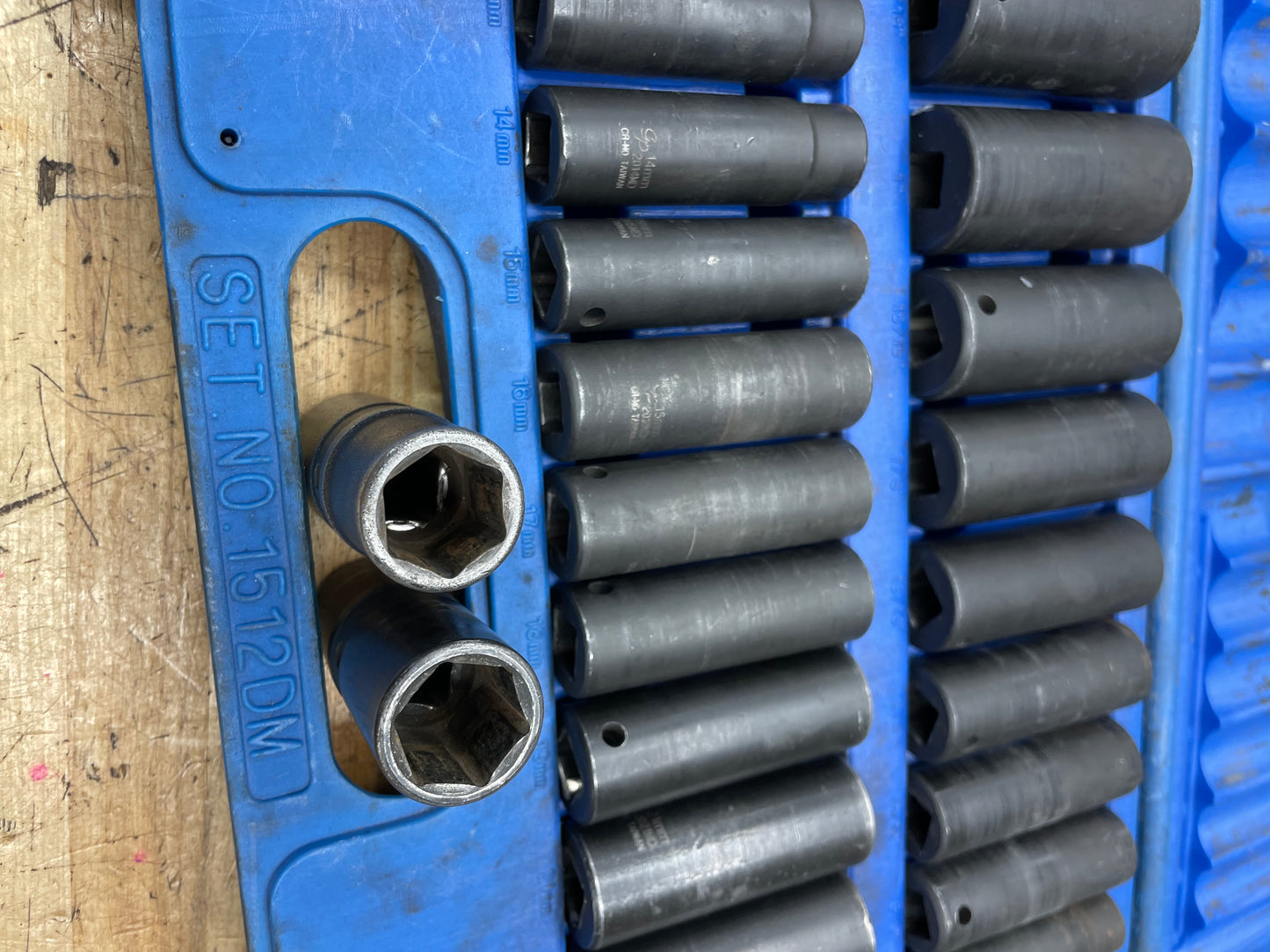 GP 1/2” Metric/SAE Deep Impact Socket Sets Grey Pneumatic 1512DM