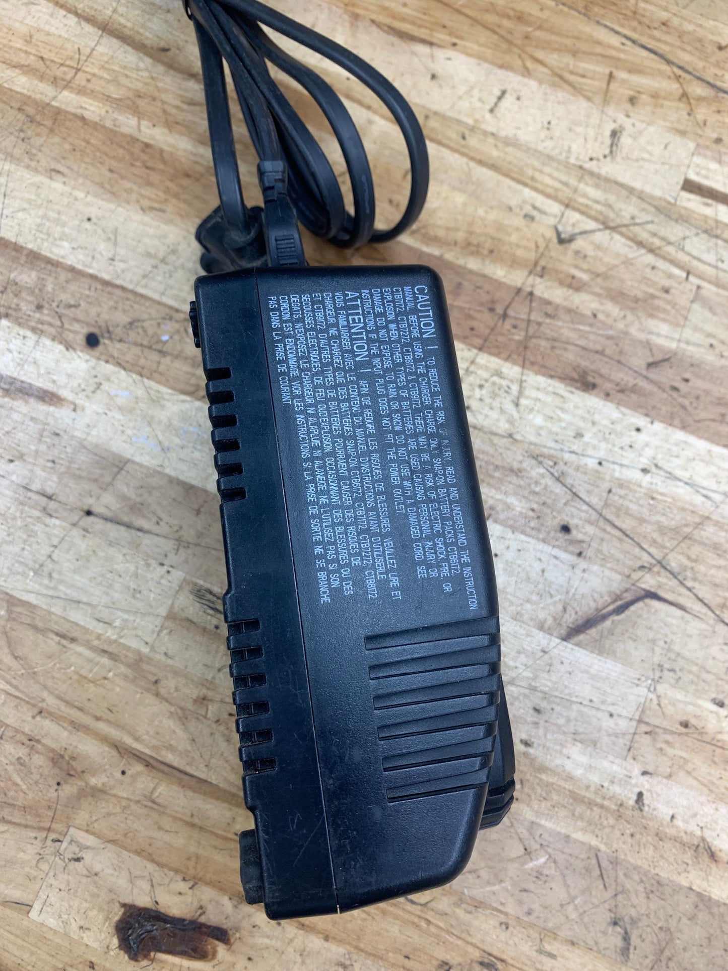 Snap On 14.4v Battery Charger CTC772A