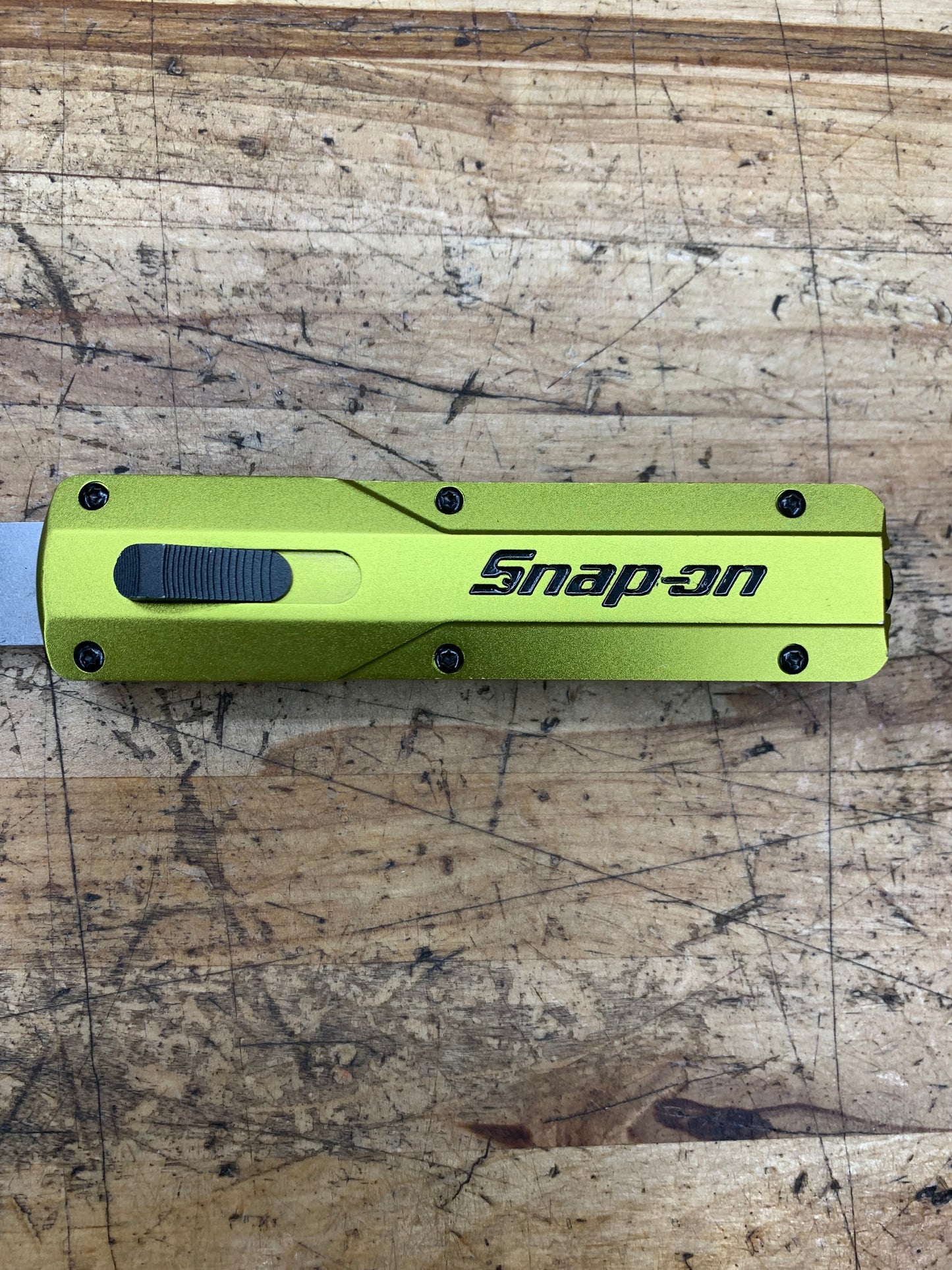 Snap On OTF Hiviz Yellow Retractable Clip Removal Trim Panel Tool BRAND NEW PBFT60HV