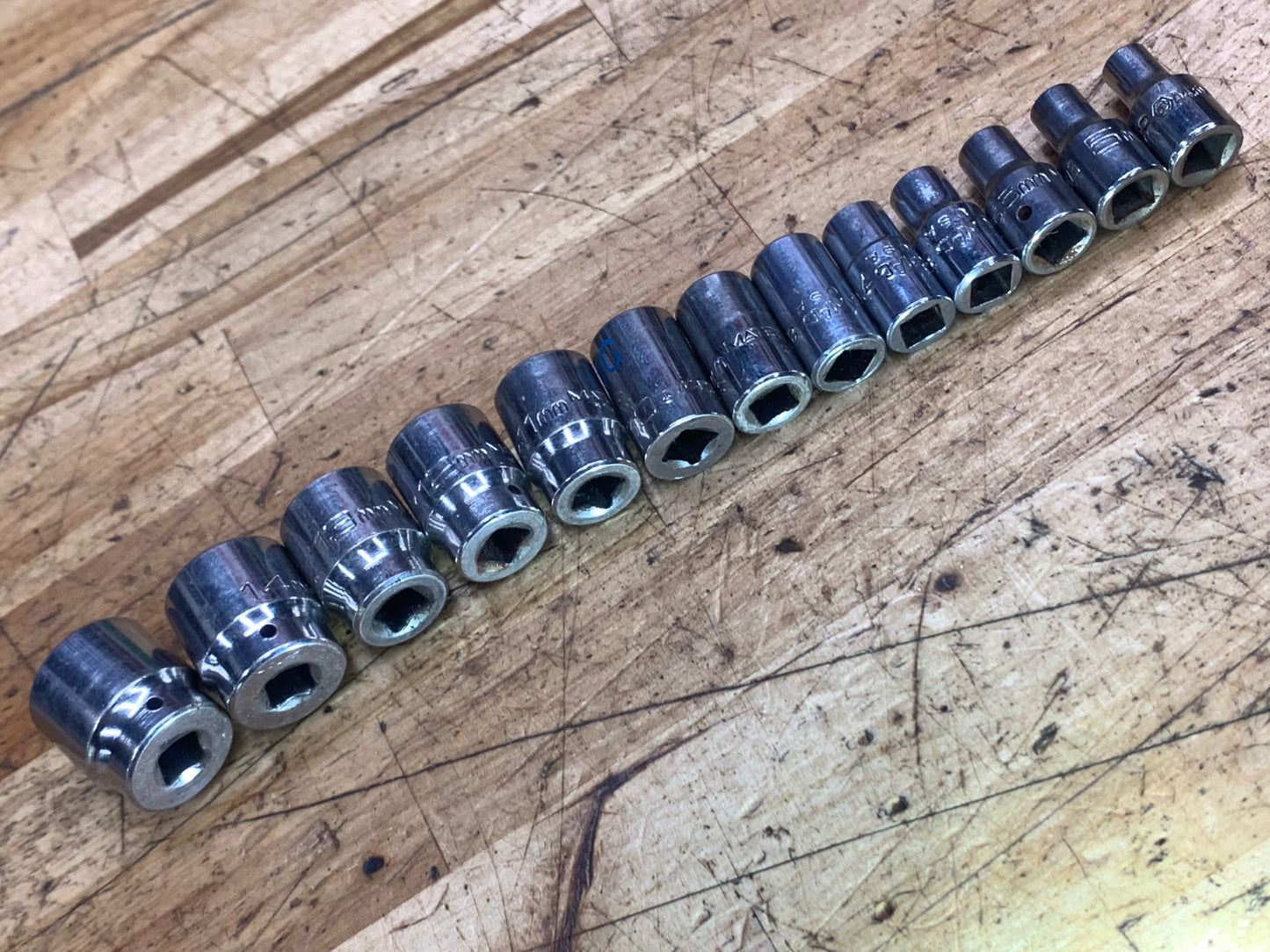 Matco* 1/4" Metric Shallow Socket Set 13pc