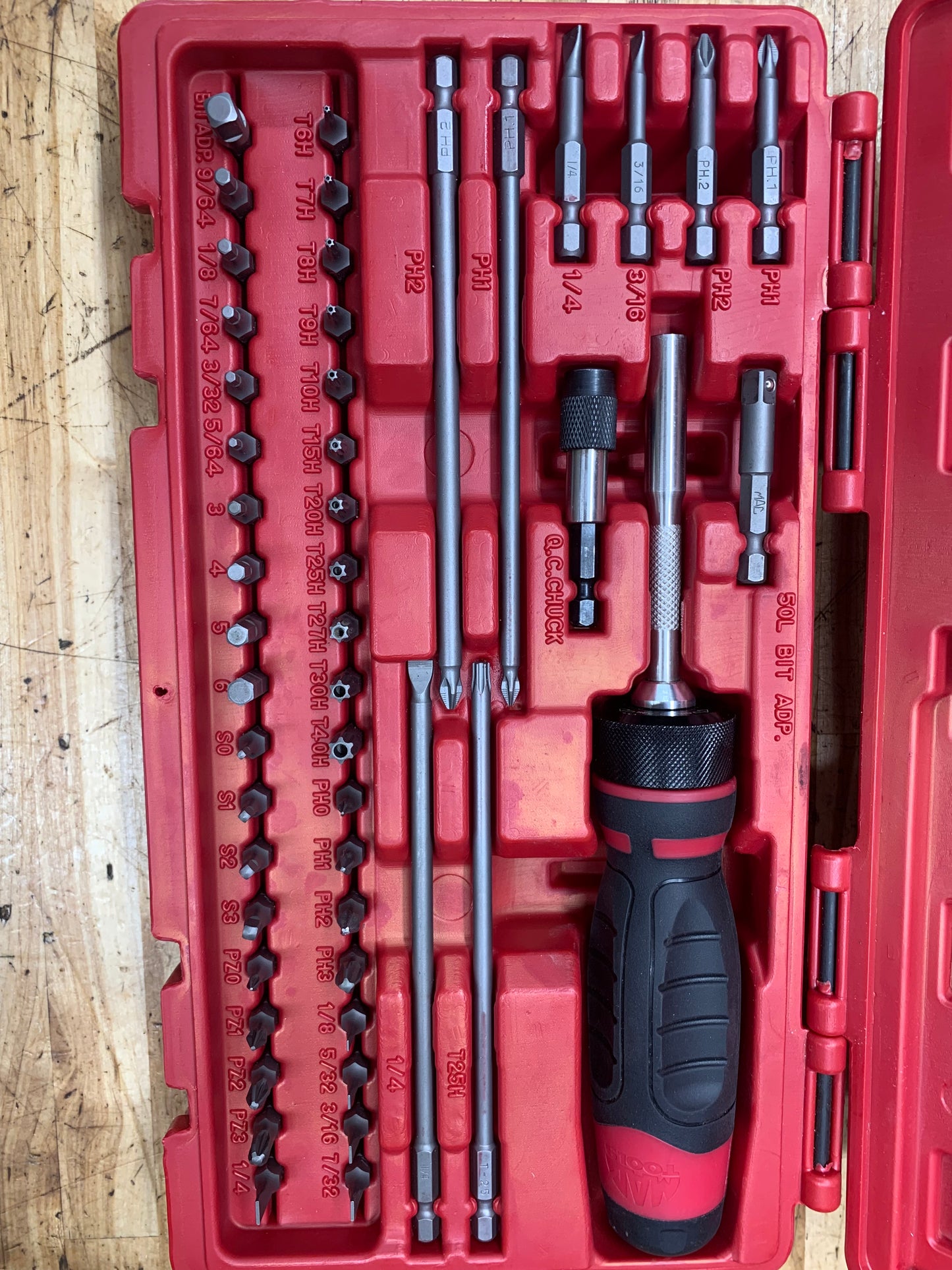 Mac Grip 1/4” Hex Bit Ratcheting Screwdriver Set SBDR49SA LIKE NEW