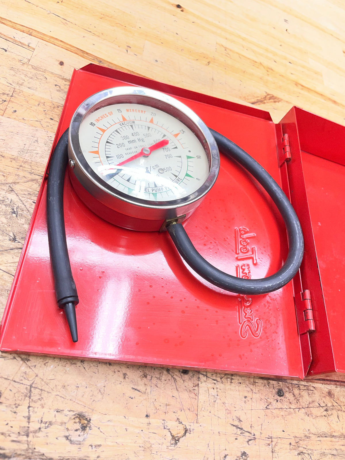 Snap On Vacuum Gauge/Fuel Pressure Gauge USA KRA128