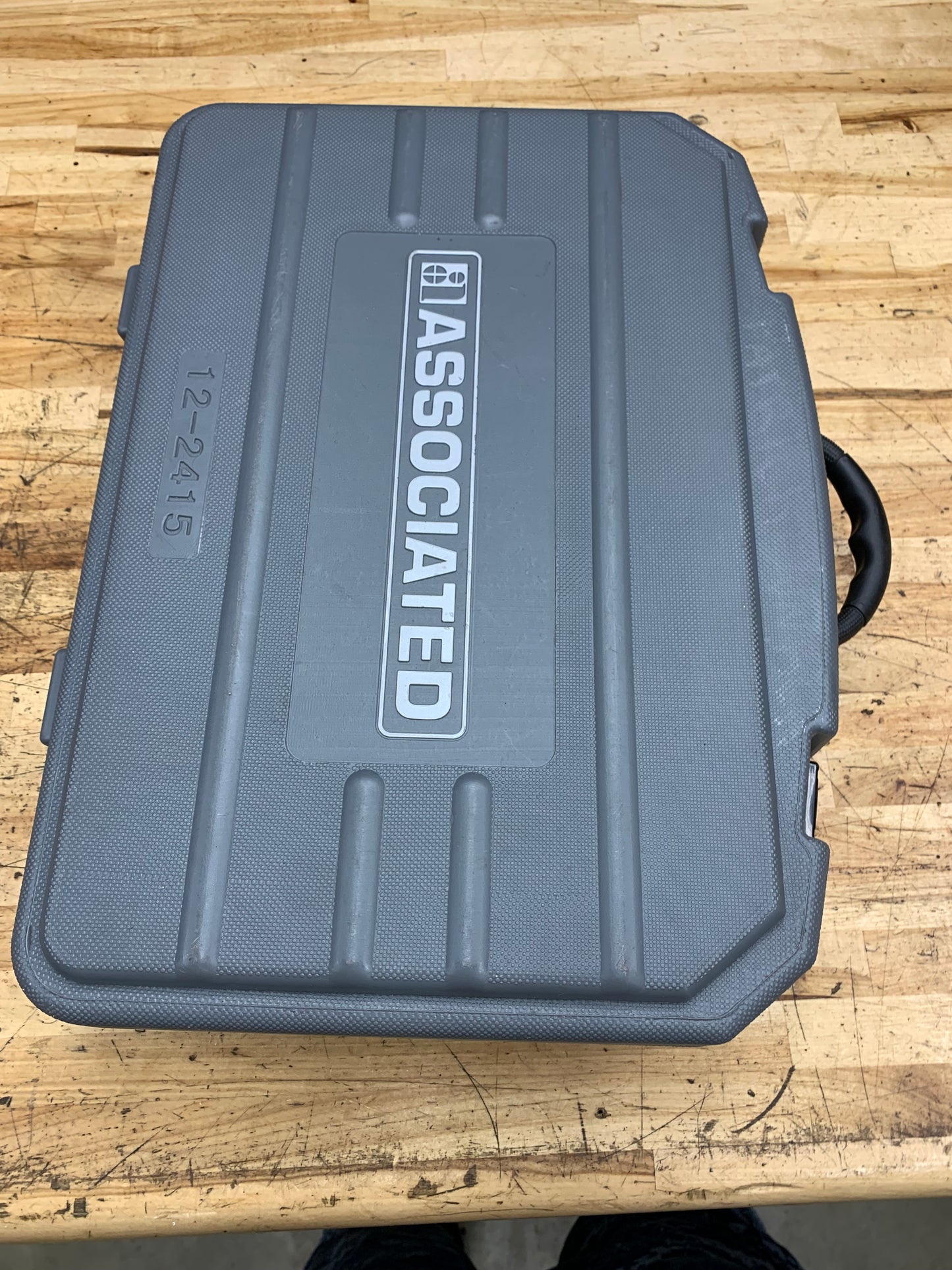 Associated Battery Tester Analyzer 12v & 24v Batteries 12-2415