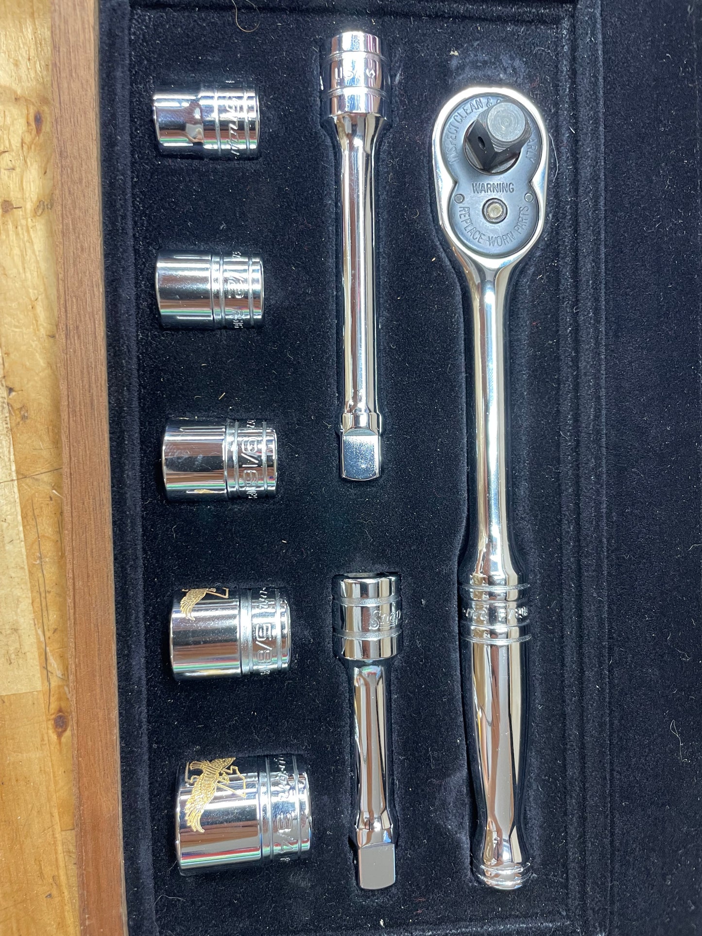 Snap On 70th Anniversary Edition 1990 24K Gold Engraved SAE Socket/Ratchet Set USA
