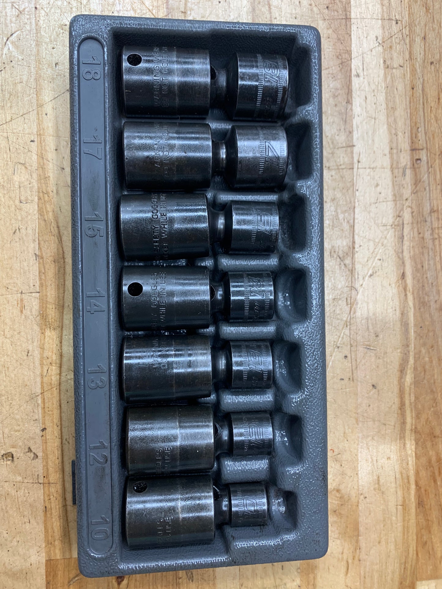 Snap On 3/8” Metric Shallow Impact Swivel Sockets 7pc. 10-18mm 207IPFM