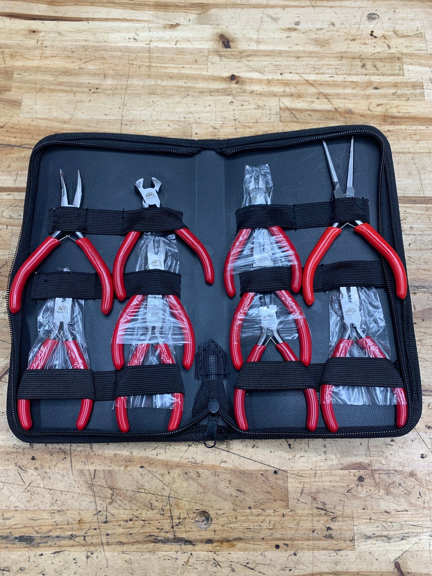 Mac Tools Mini Precision Plier Pouch Set 10pc P301910