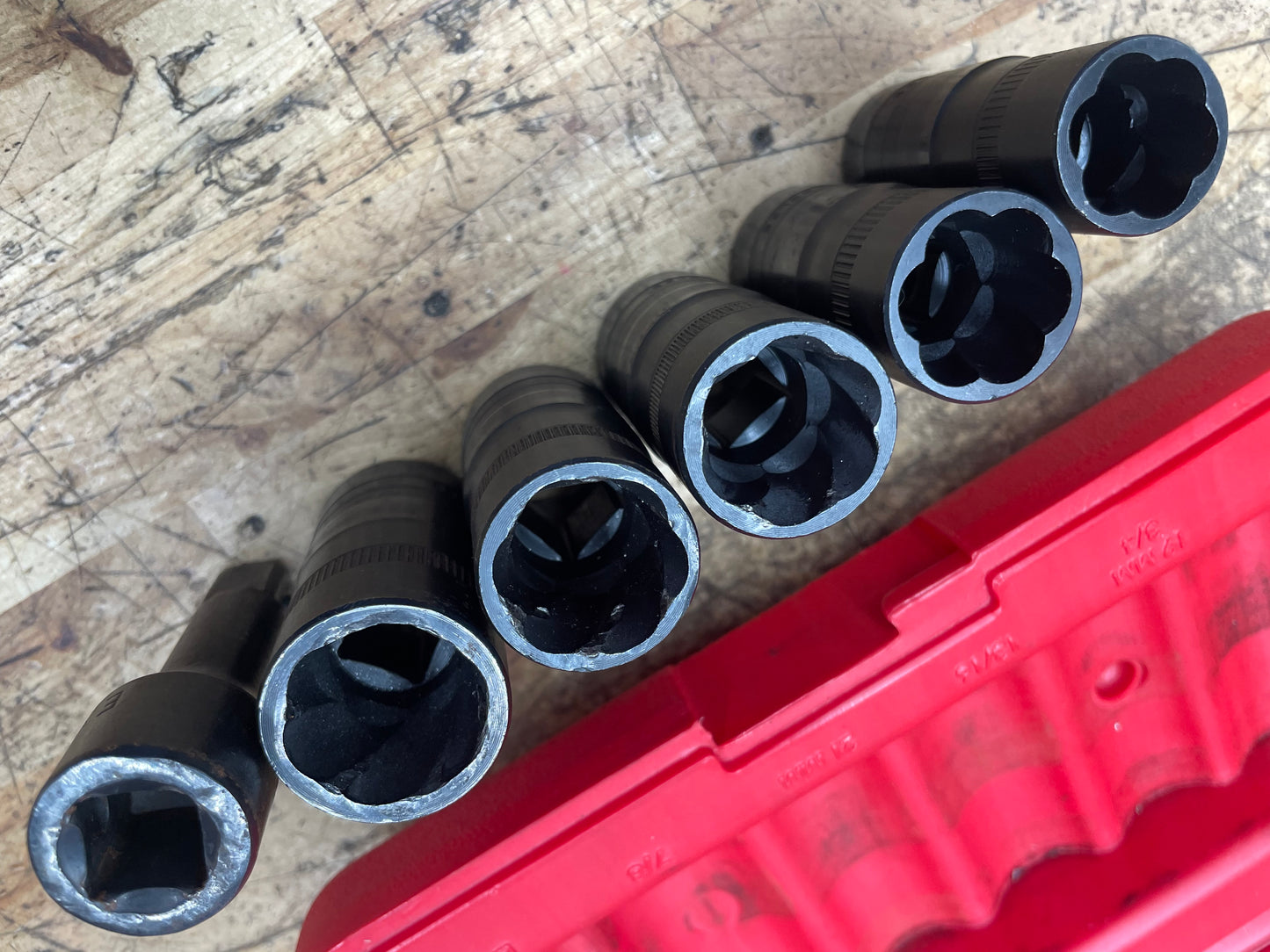 Ken Tool Wheel Flip Socket Set Lug/Extractor USA