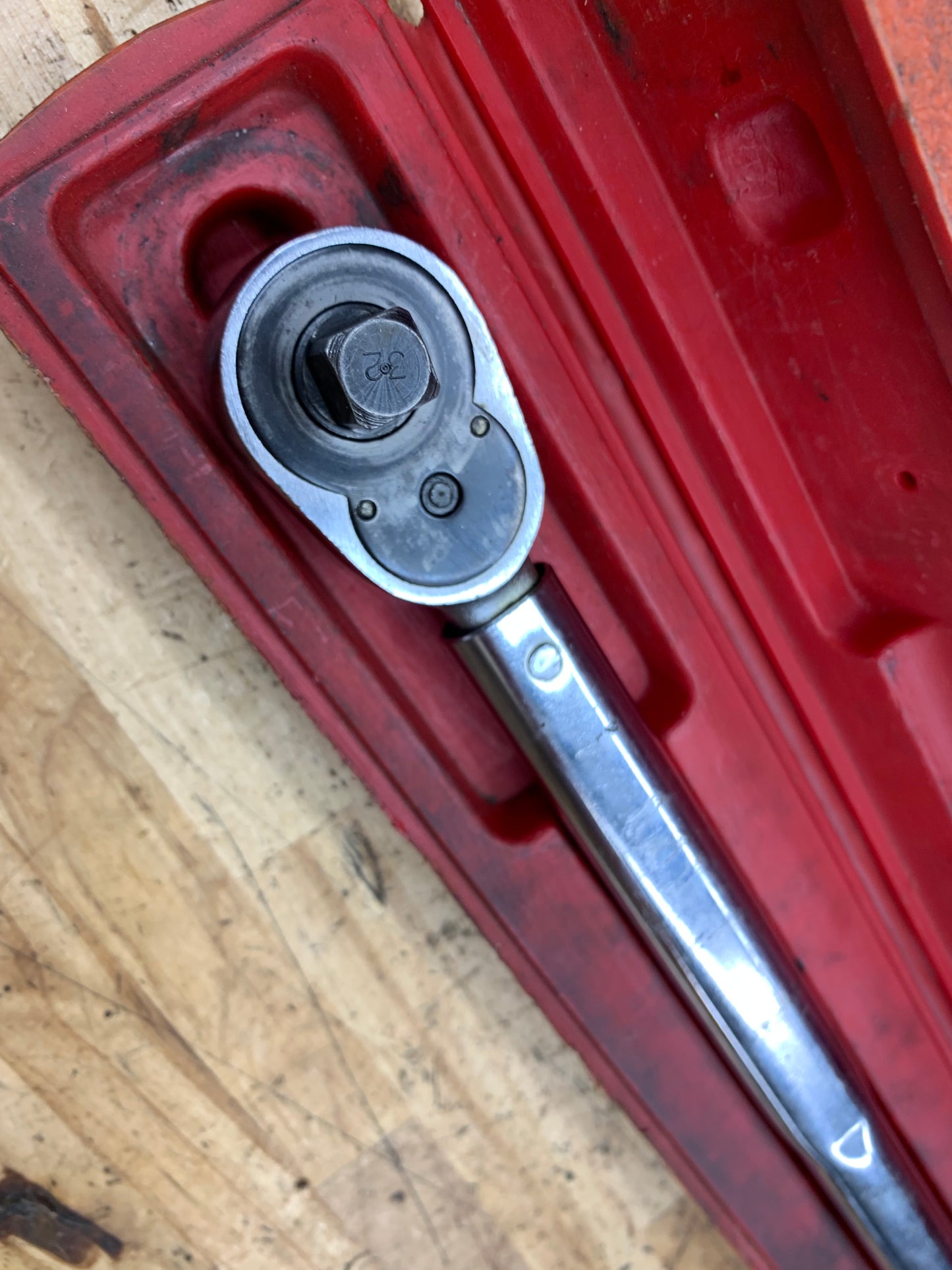 Snap On 1/2” Click Style Torque Wrench 30-200ft. Lb. USA QJR3200A