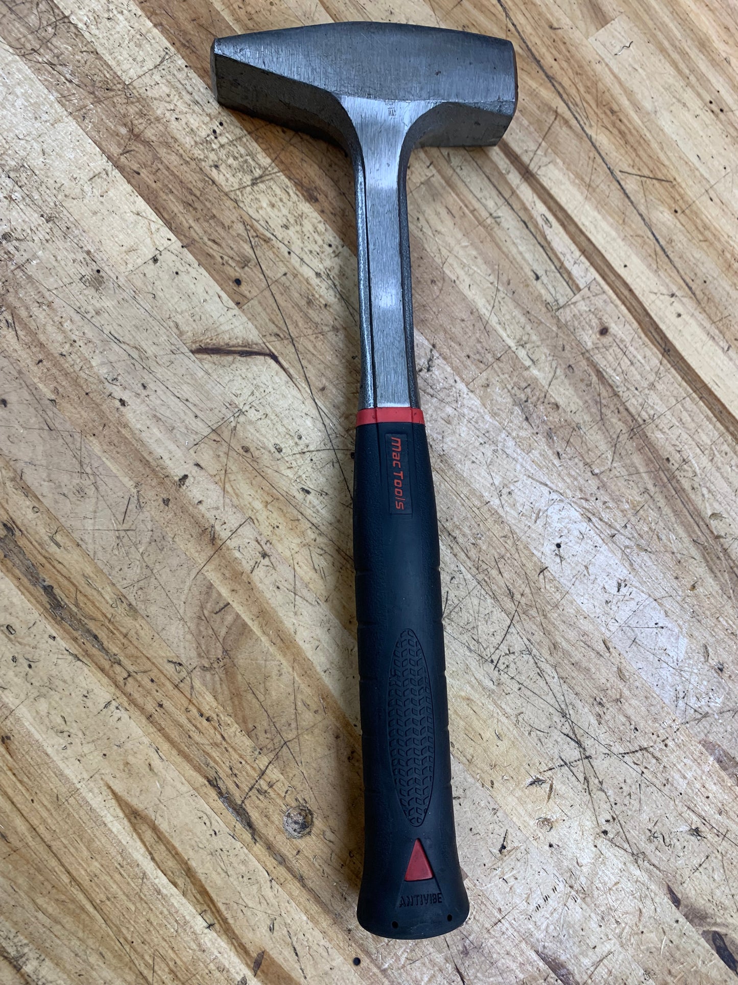 Mac Tools 2lb Cross Peen Anti-Vibe Hammer SH2AV