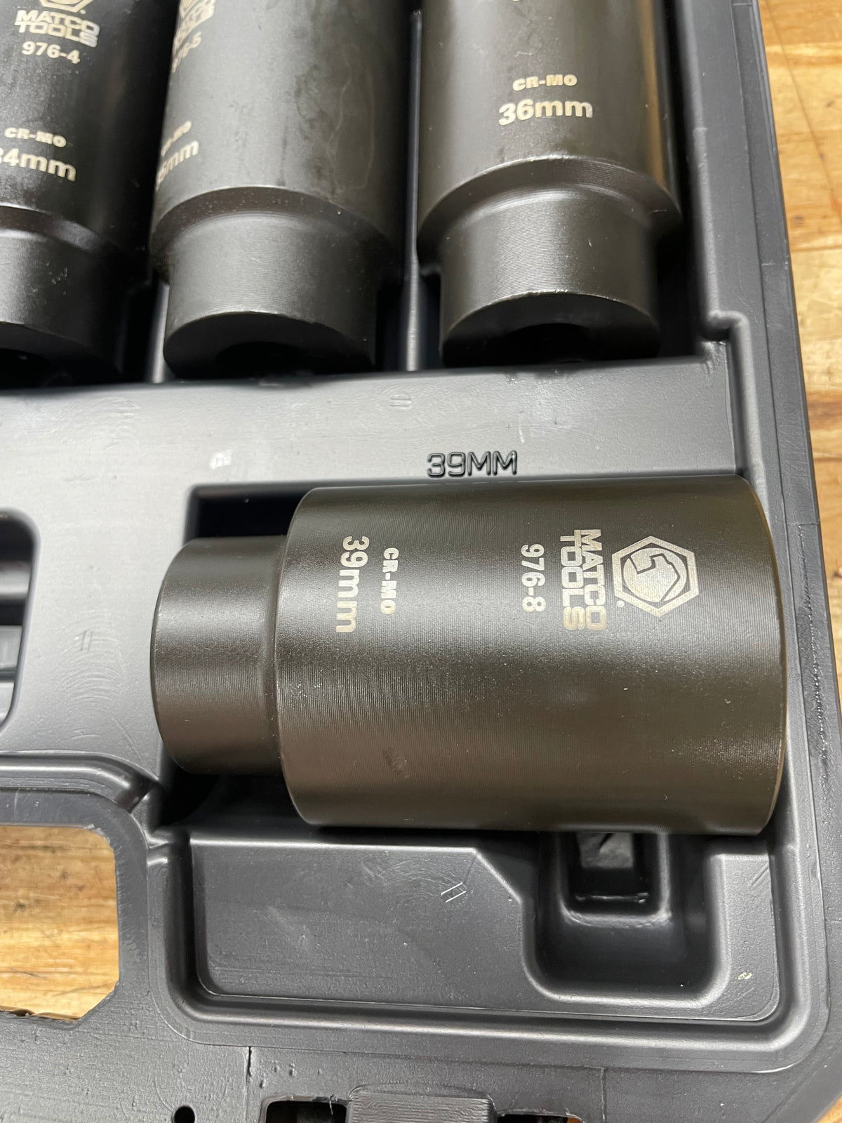 Matco 8pc Axle Spindle Nut Socket Set LIKE NEW AXL12PTA