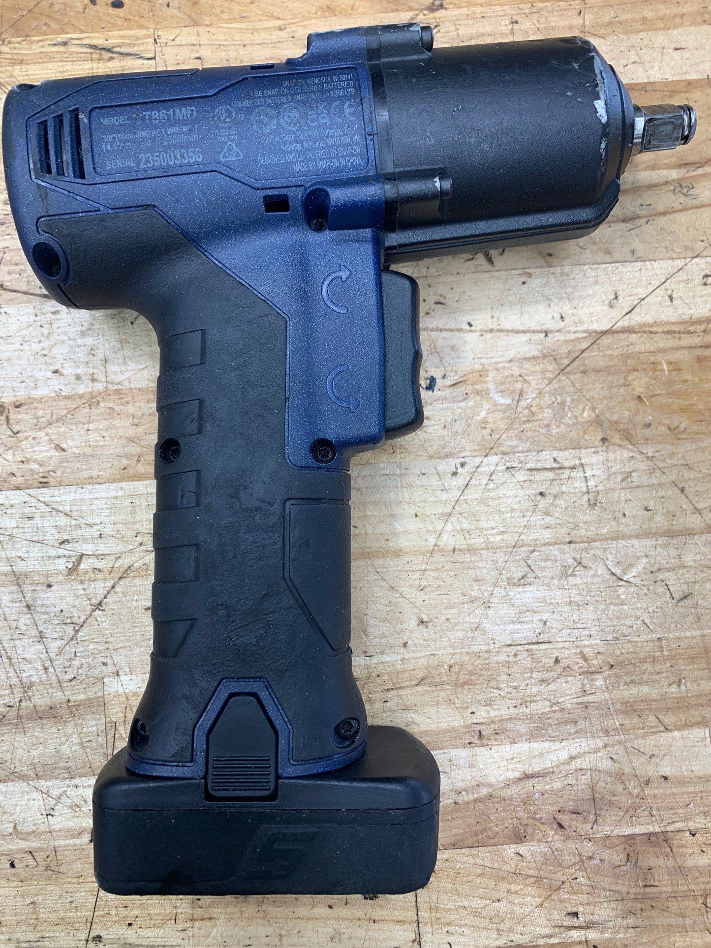 Snap On 3/8” 14v Impact Gun Power Blue WITH BATTERY CT861MB