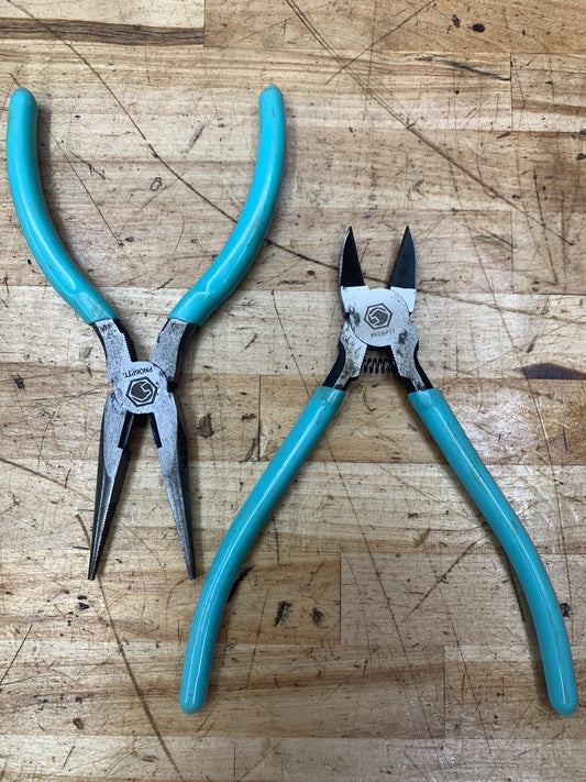 Matco Plier Set: Needlenose and Side Cutters Teal