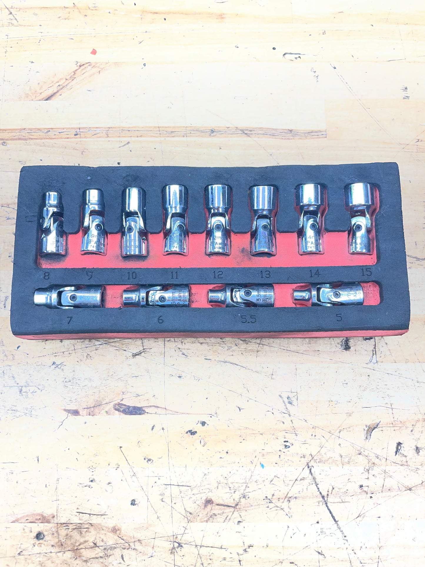 Astro Pneumatic 1/4” Metric Universal Swivel Socket Set 12pc in Foam 7412