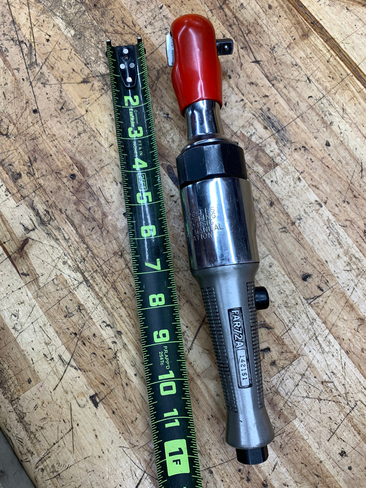 Snap On 3/8" Pneumatic Air Ratchet FAR72A