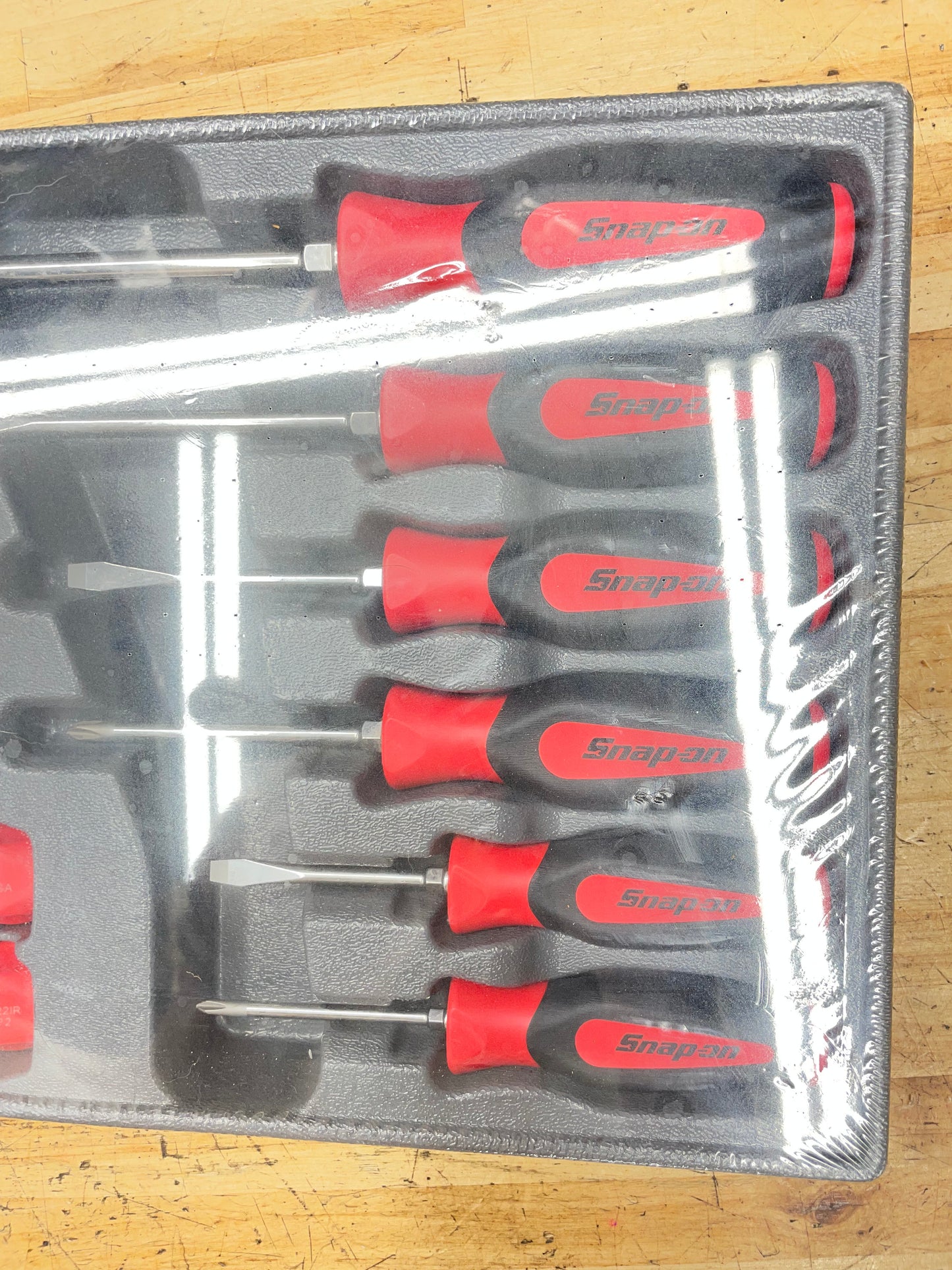 Snap On Instinct Screwdriver Set 8pc NIB USA SGDX80BR
