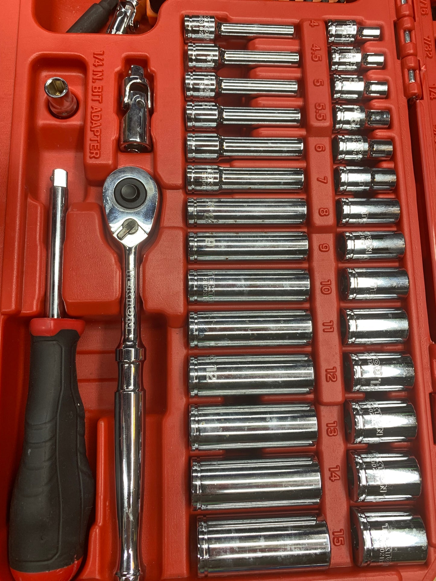 Tekton 1/4" Drive Master Socket and Ratchet Set Case 56pc SKT05303
