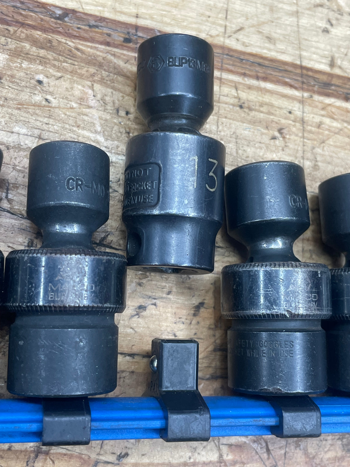 Matco 3/8" Metric Swivel Universal Socket Set 10pc 10-19mm SBUPM106V
