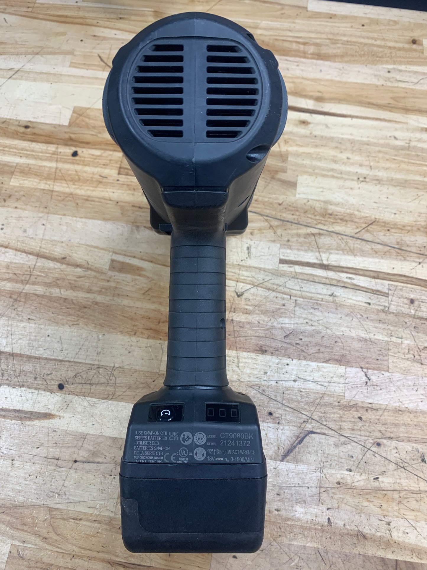 Snap On 1/2” Impact Monster Lithium 18v WITH BATTERY CT9080BK